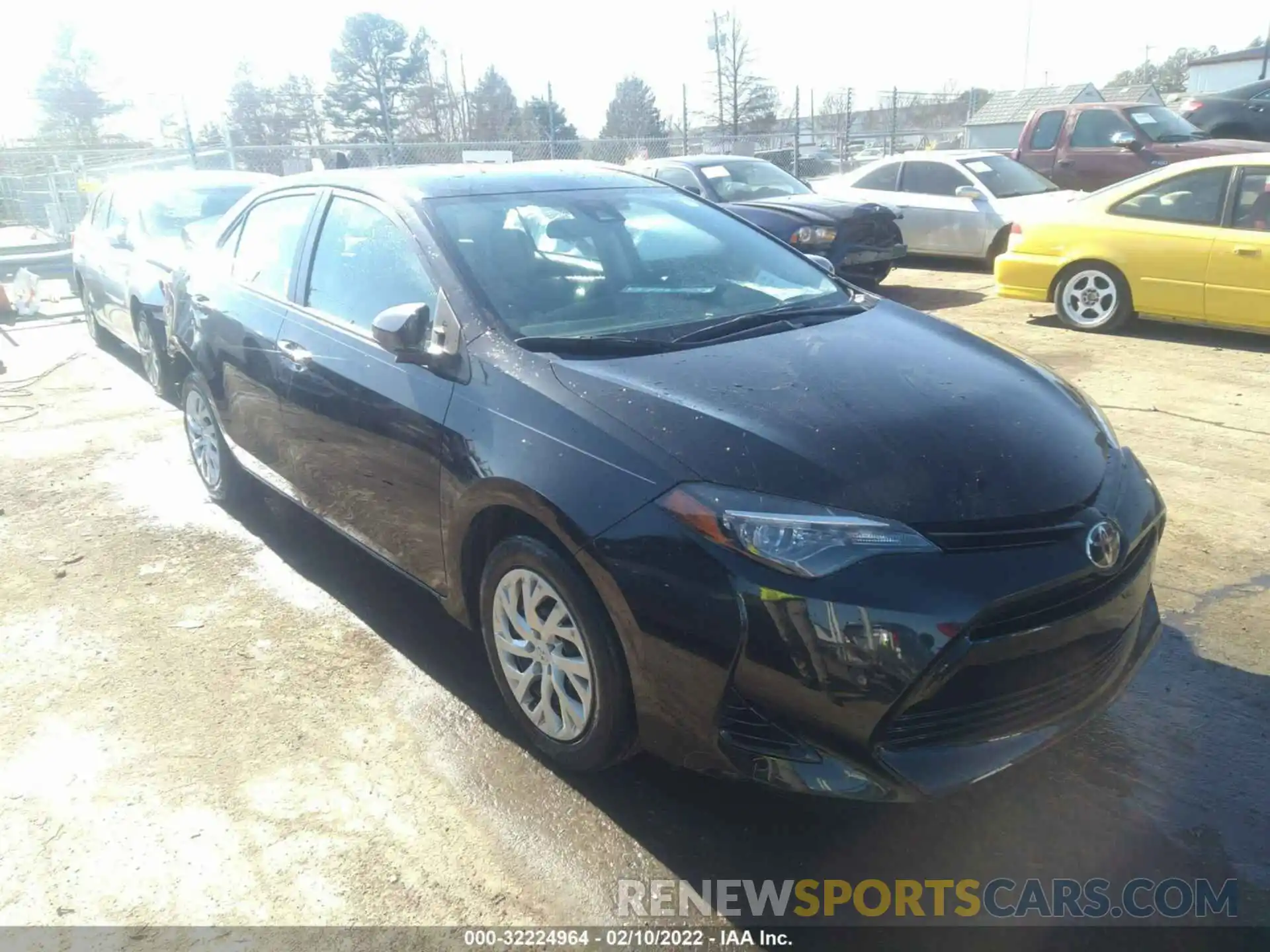 1 Photograph of a damaged car 5YFBURHE6KP861872 TOYOTA COROLLA 2019