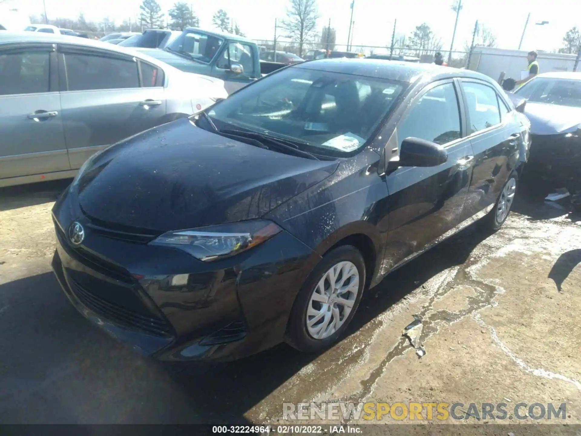 2 Photograph of a damaged car 5YFBURHE6KP861872 TOYOTA COROLLA 2019