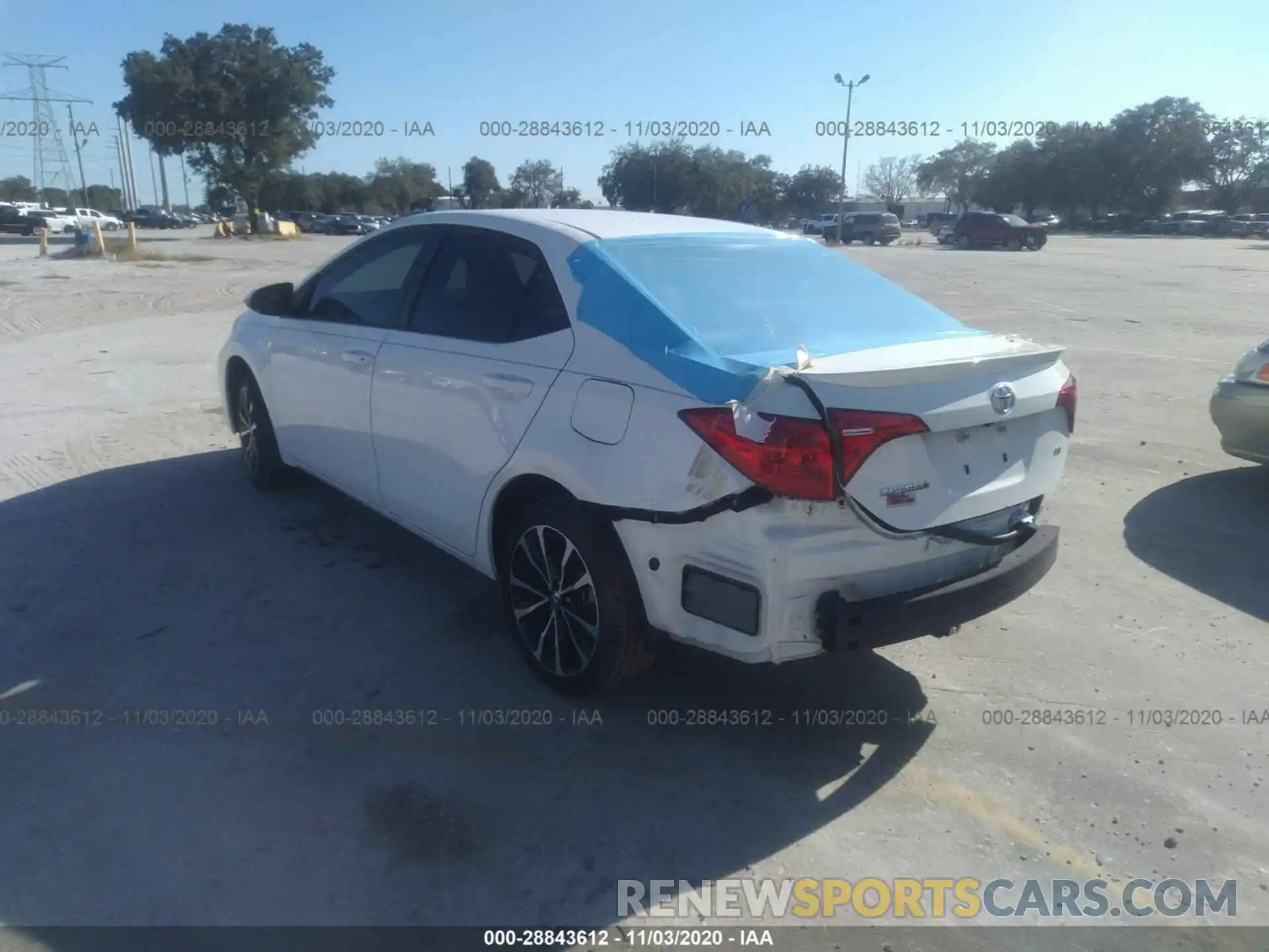 3 Photograph of a damaged car 5YFBURHE6KP862536 TOYOTA COROLLA 2019