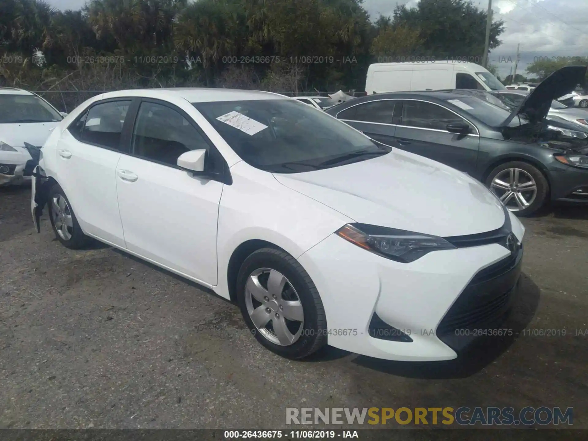 1 Photograph of a damaged car 5YFBURHE6KP862858 TOYOTA COROLLA 2019