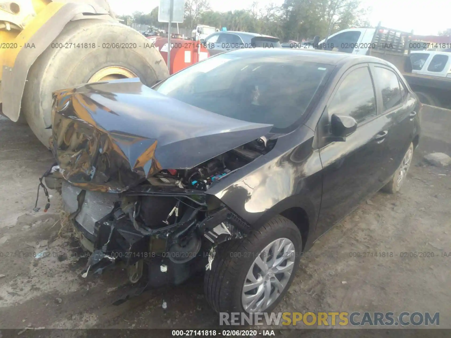 2 Photograph of a damaged car 5YFBURHE6KP863525 TOYOTA COROLLA 2019