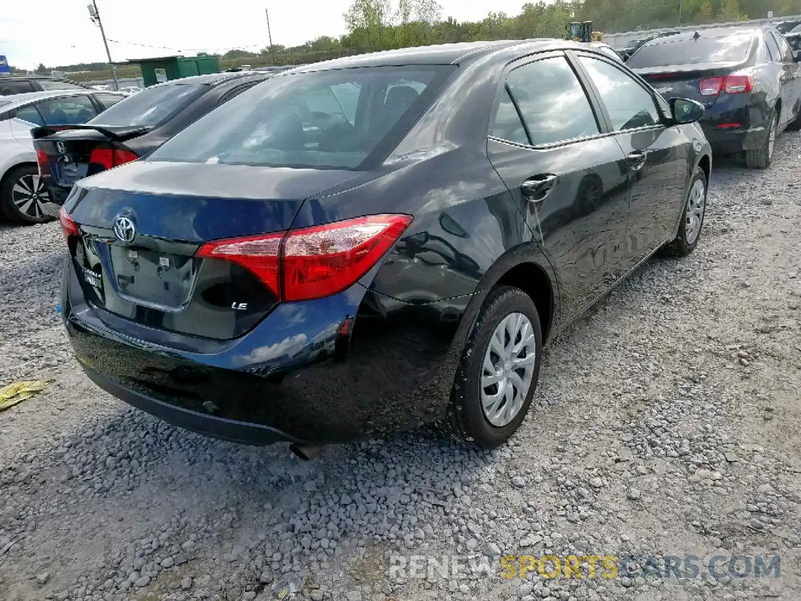 4 Photograph of a damaged car 5YFBURHE6KP863623 TOYOTA COROLLA 2019