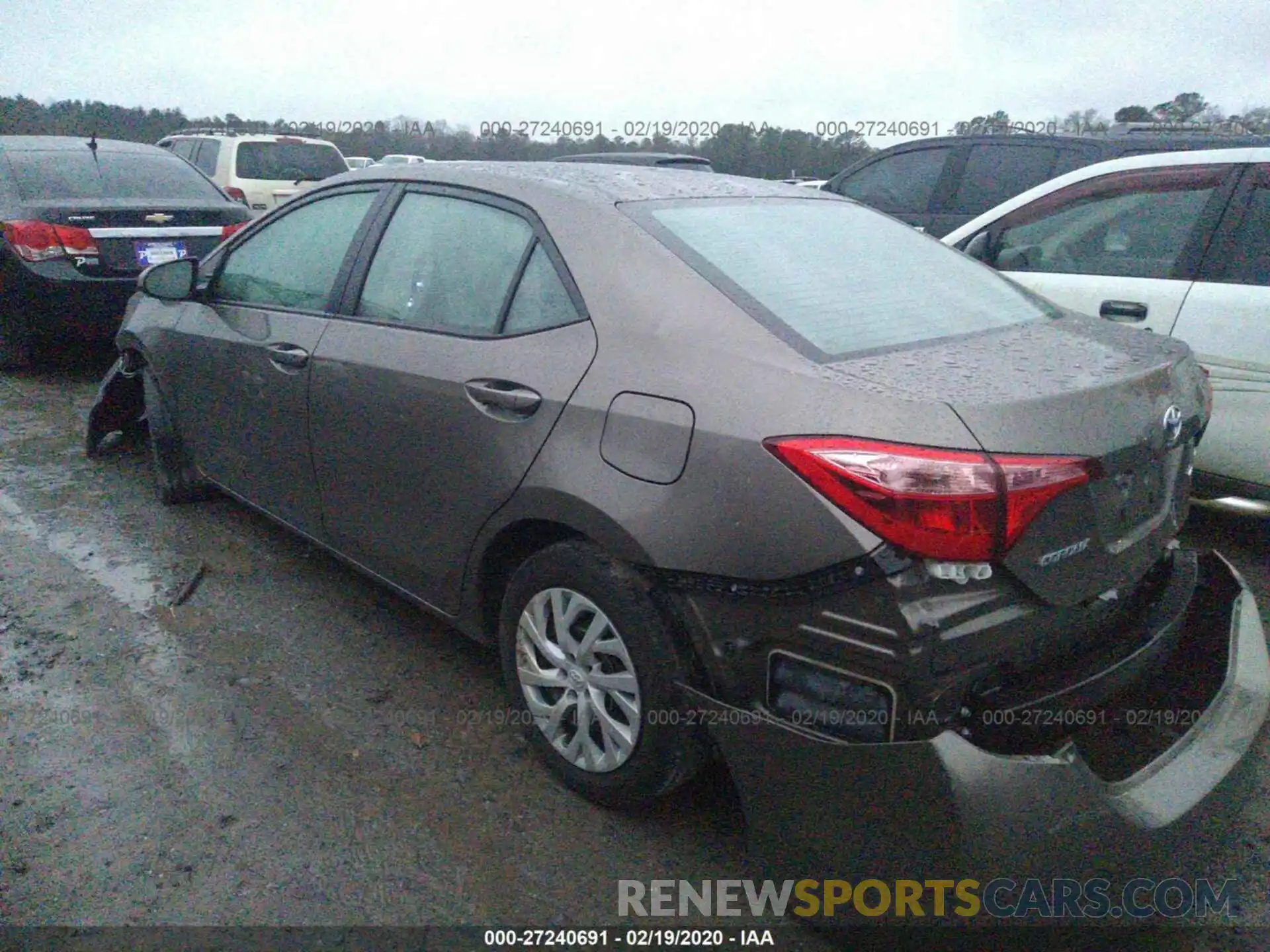 3 Photograph of a damaged car 5YFBURHE6KP864139 TOYOTA COROLLA 2019