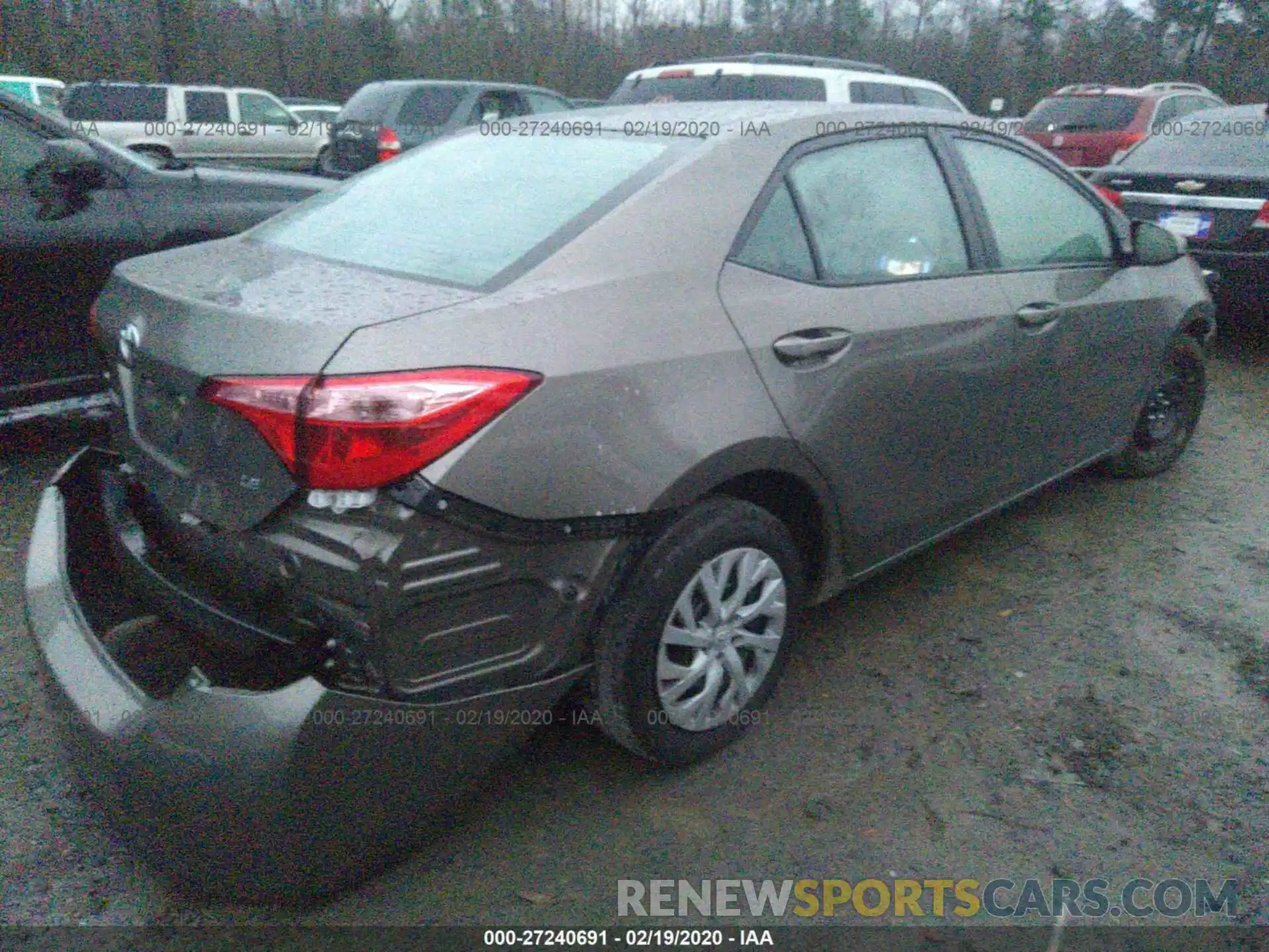 4 Photograph of a damaged car 5YFBURHE6KP864139 TOYOTA COROLLA 2019