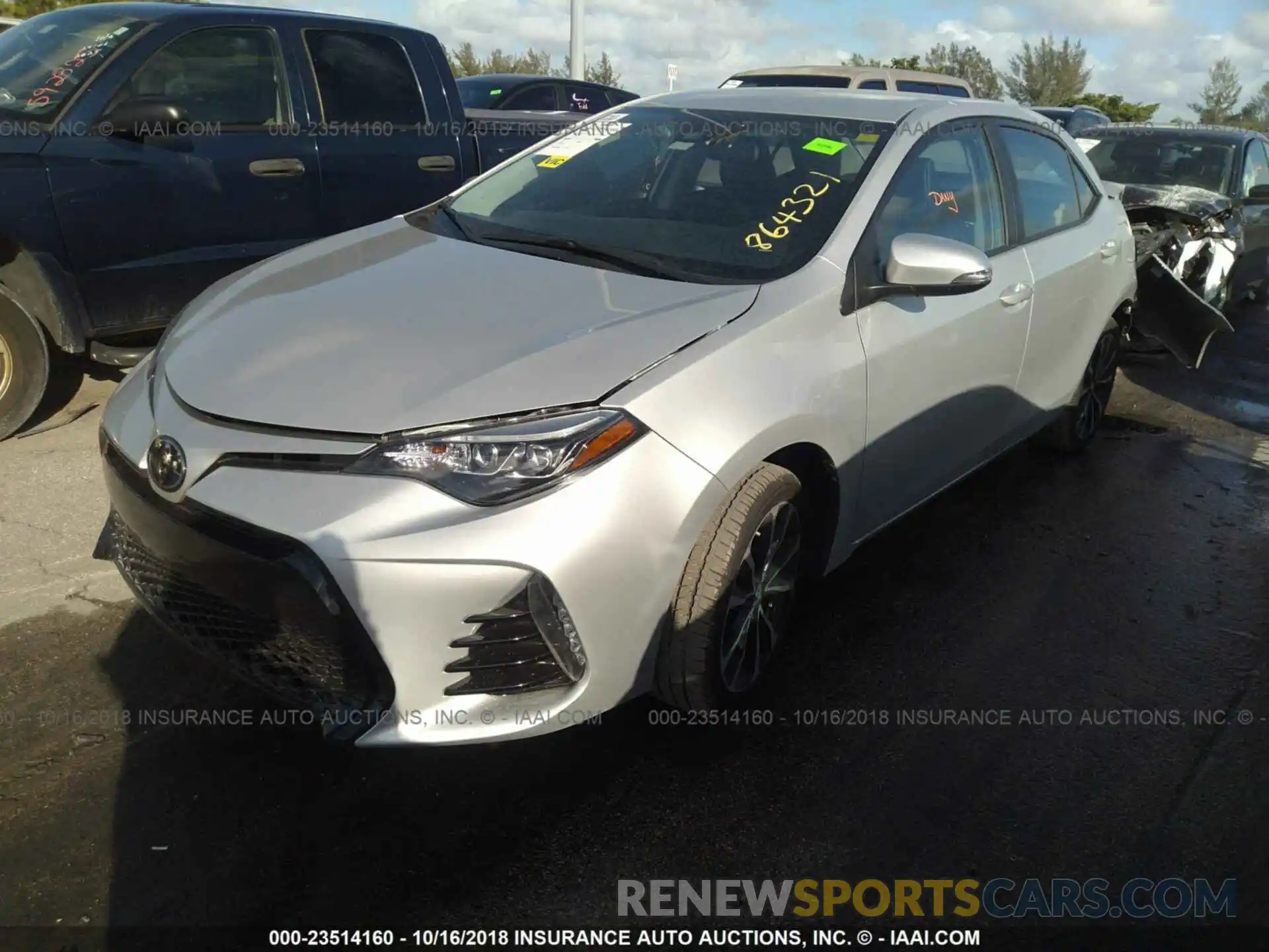 2 Photograph of a damaged car 5YFBURHE6KP864321 TOYOTA COROLLA 2019