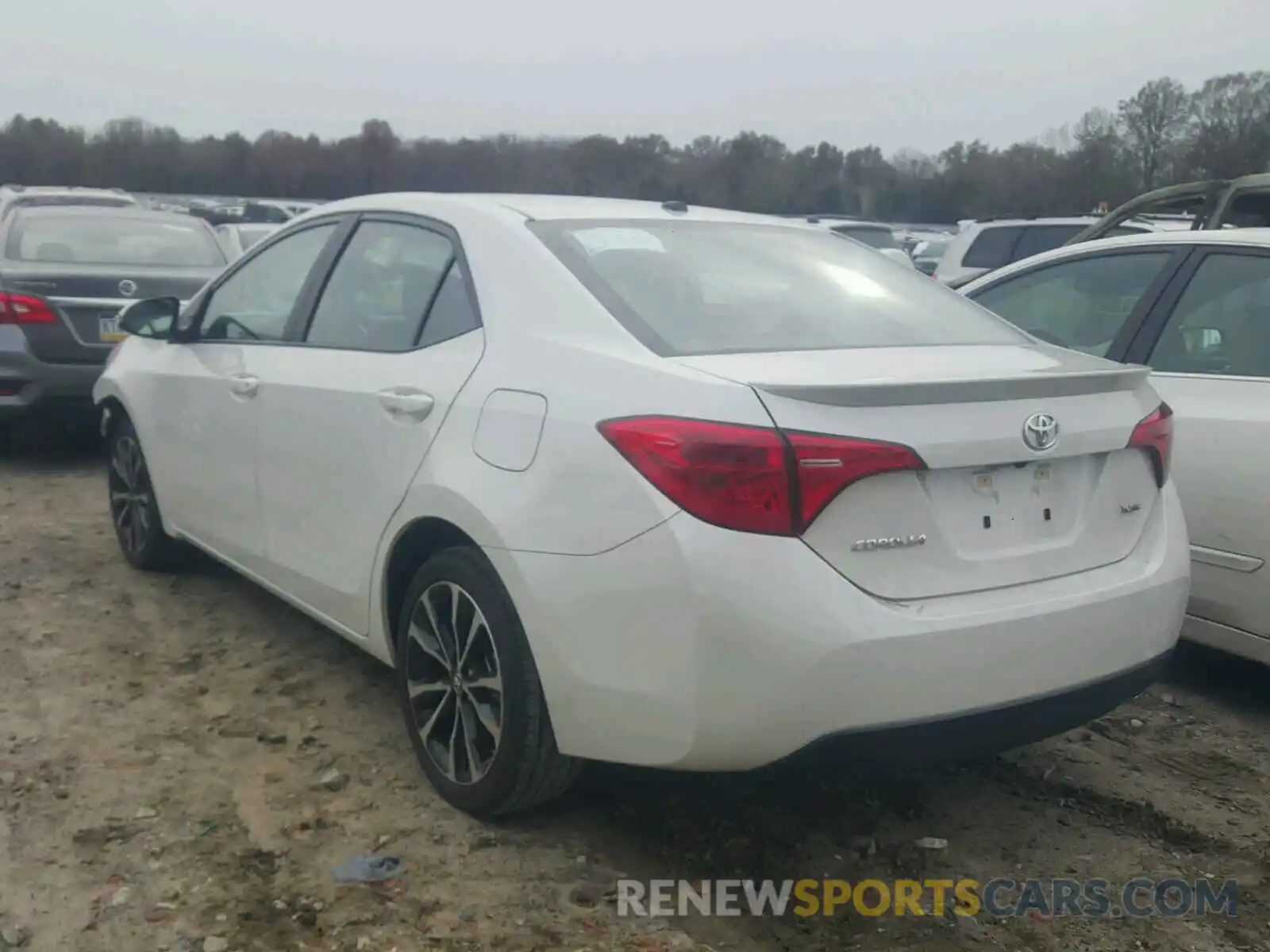 3 Photograph of a damaged car 5YFBURHE6KP864416 TOYOTA COROLLA 2019