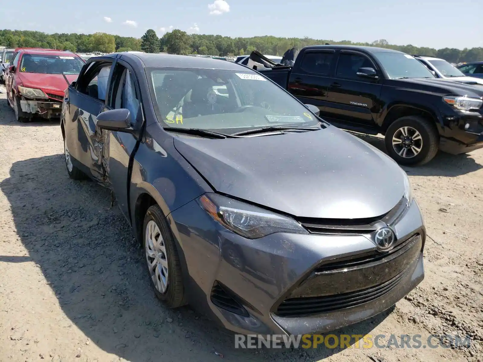 1 Photograph of a damaged car 5YFBURHE6KP864853 TOYOTA COROLLA 2019