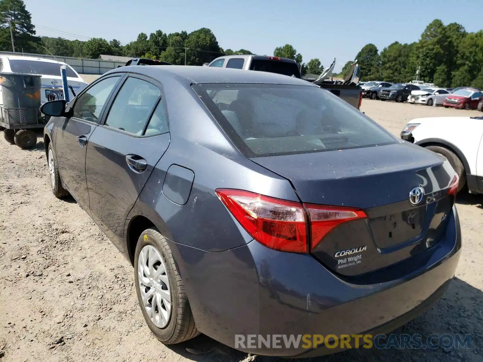 3 Photograph of a damaged car 5YFBURHE6KP864853 TOYOTA COROLLA 2019