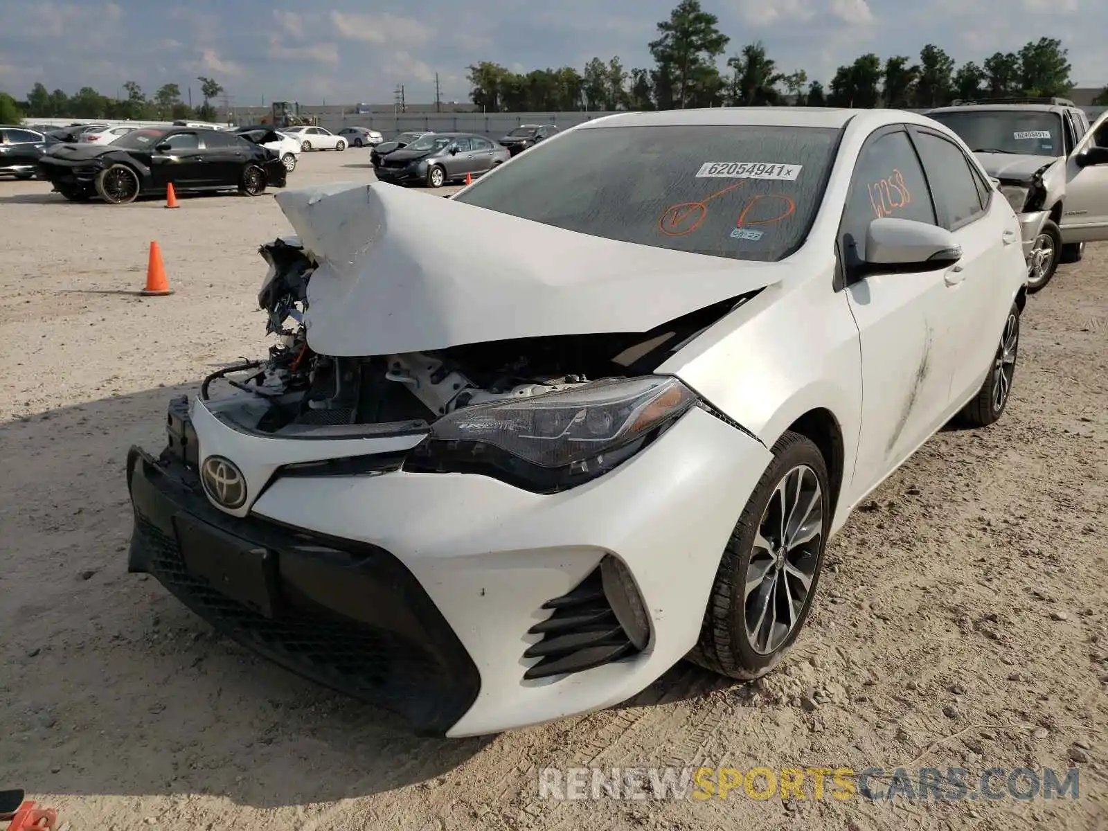 2 Photograph of a damaged car 5YFBURHE6KP865243 TOYOTA COROLLA 2019