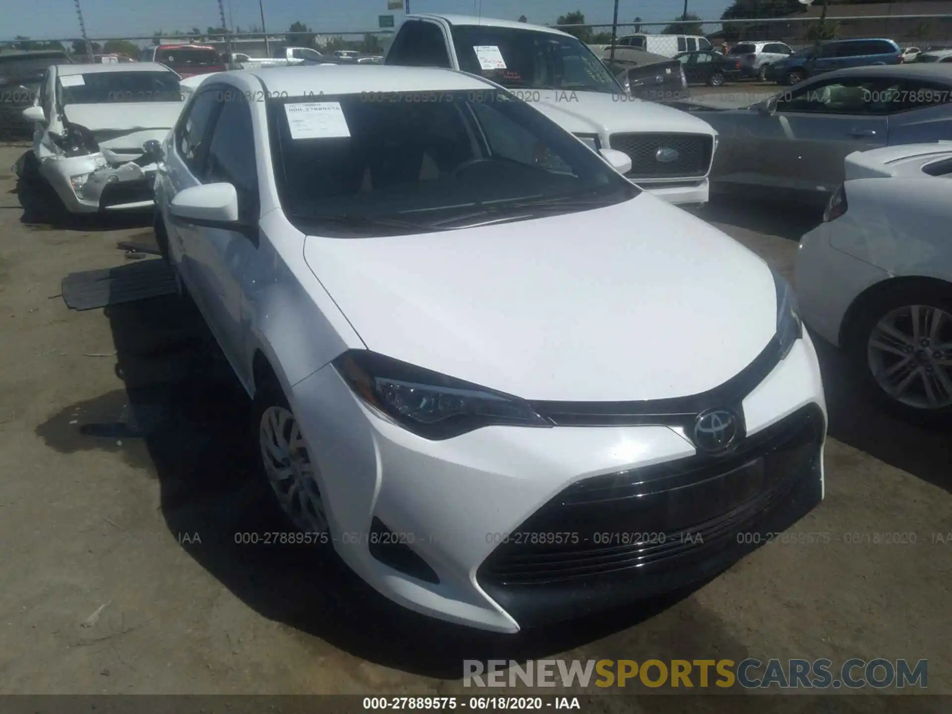 1 Photograph of a damaged car 5YFBURHE6KP865372 TOYOTA COROLLA 2019