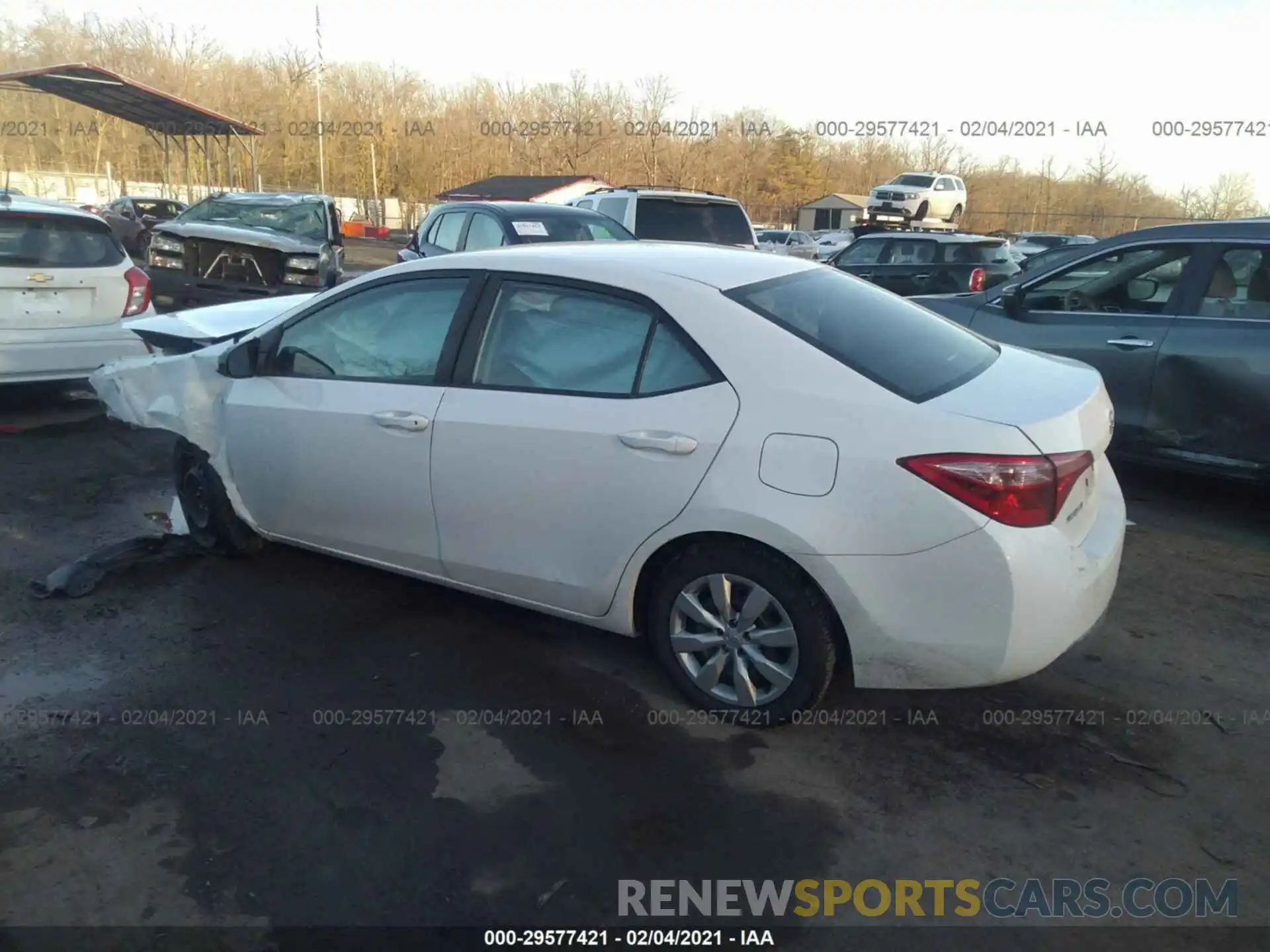 3 Photograph of a damaged car 5YFBURHE6KP865422 TOYOTA COROLLA 2019