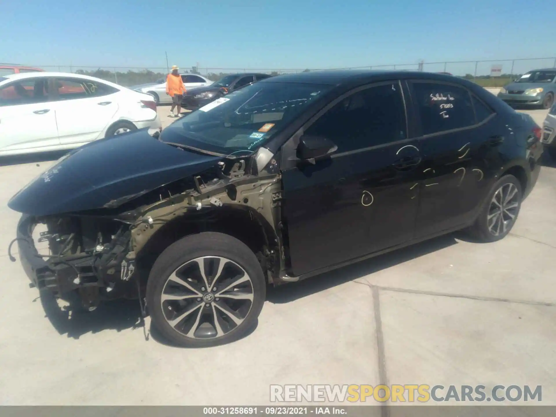 2 Photograph of a damaged car 5YFBURHE6KP865565 TOYOTA COROLLA 2019