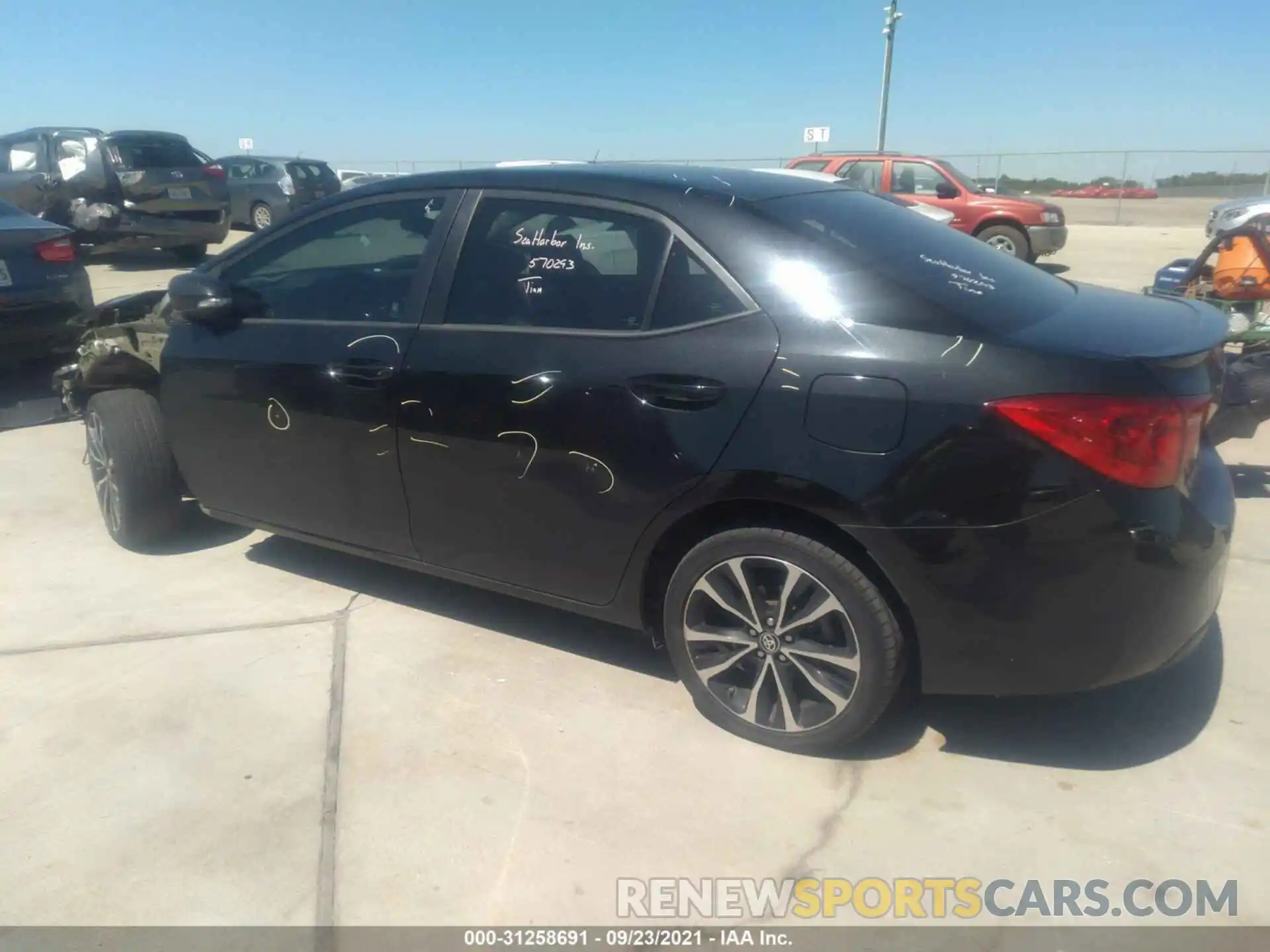 3 Photograph of a damaged car 5YFBURHE6KP865565 TOYOTA COROLLA 2019