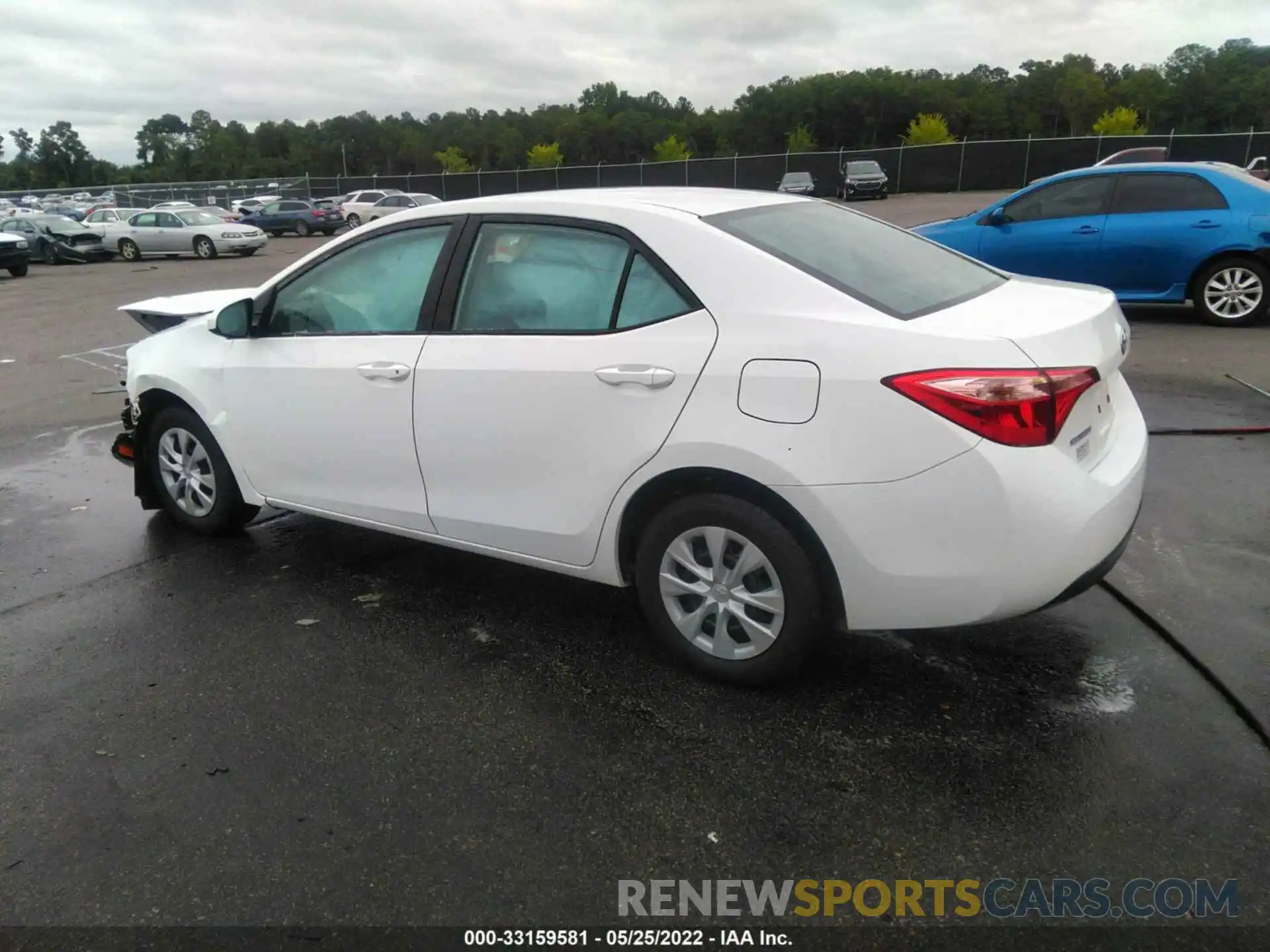 3 Photograph of a damaged car 5YFBURHE6KP865792 TOYOTA COROLLA 2019