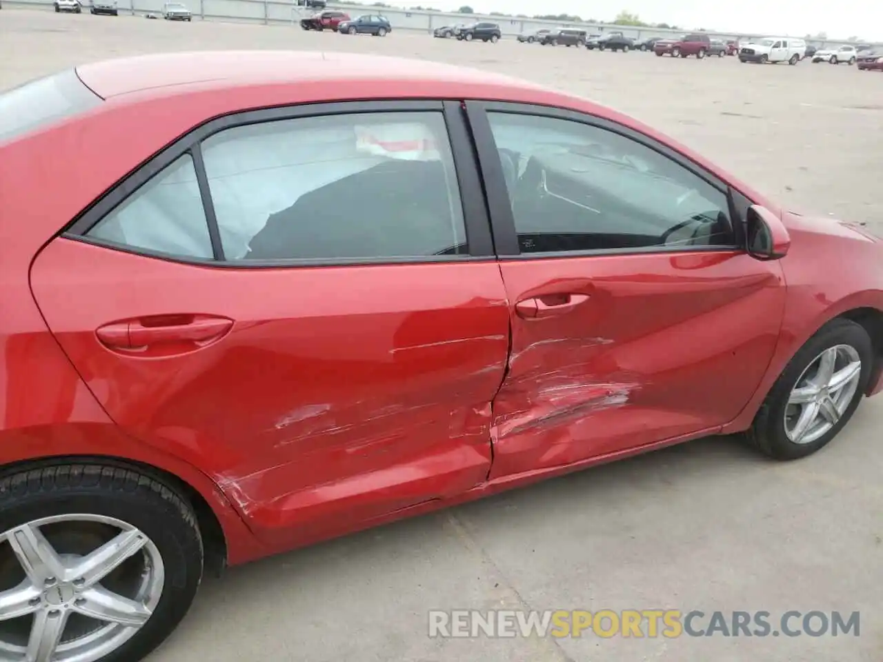 9 Photograph of a damaged car 5YFBURHE6KP866229 TOYOTA COROLLA 2019