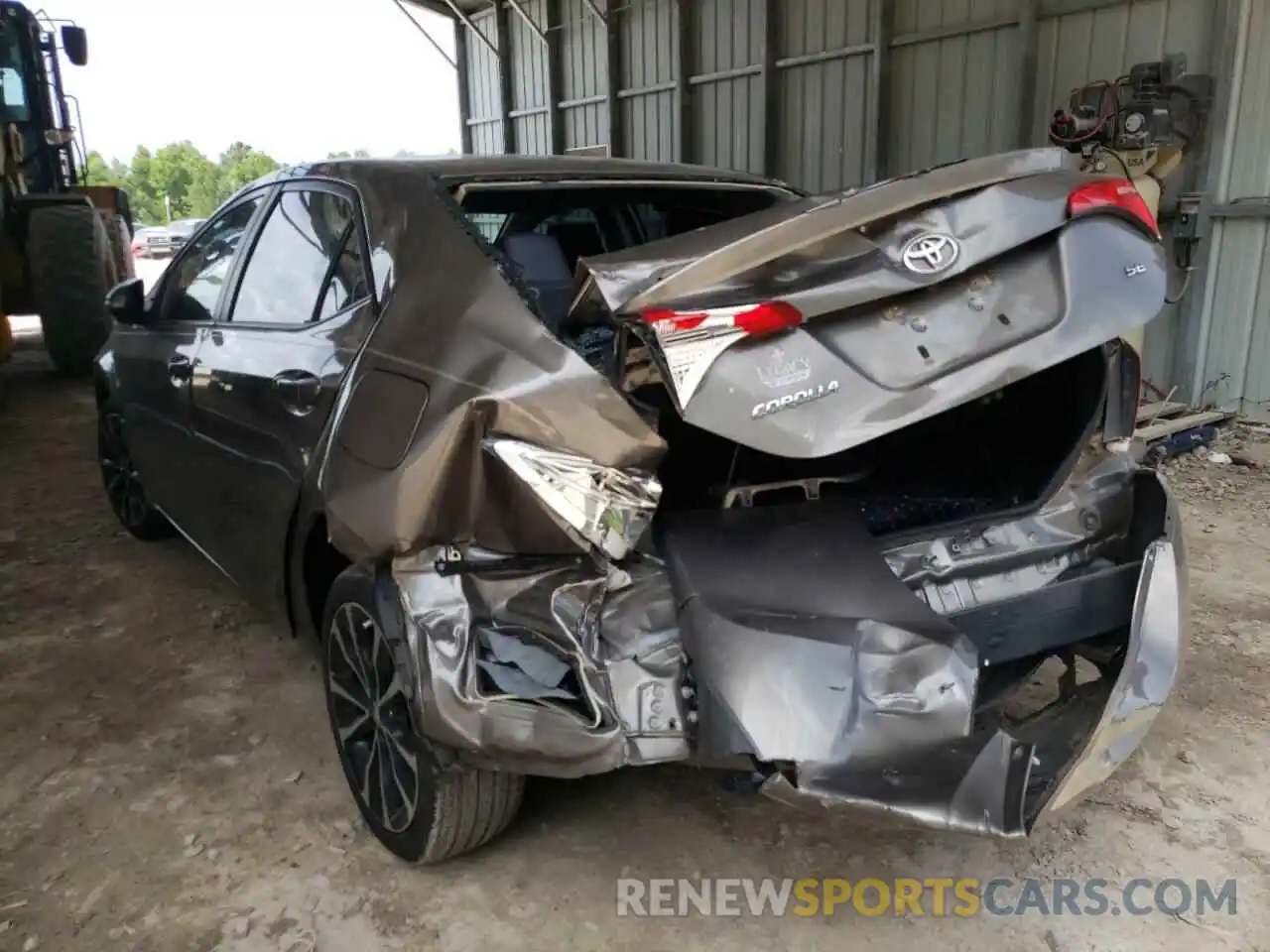 3 Photograph of a damaged car 5YFBURHE6KP866747 TOYOTA COROLLA 2019