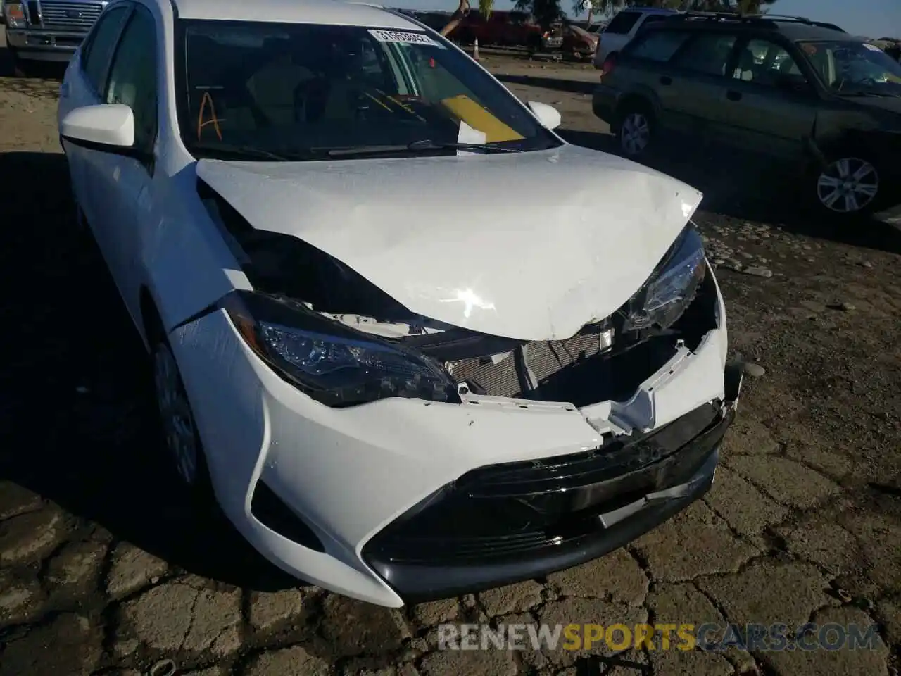 9 Photograph of a damaged car 5YFBURHE6KP867056 TOYOTA COROLLA 2019