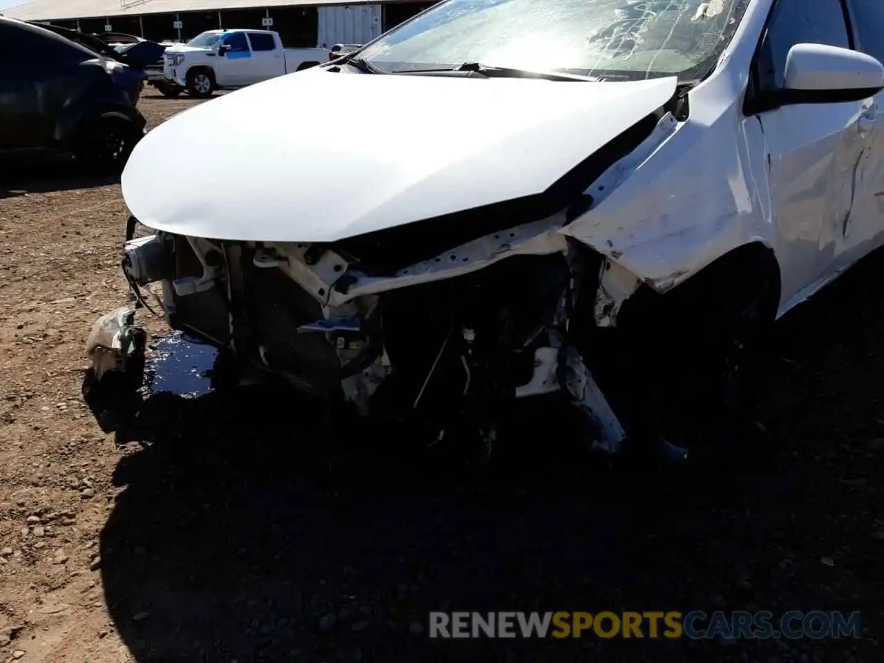 9 Photograph of a damaged car 5YFBURHE6KP868157 TOYOTA COROLLA 2019