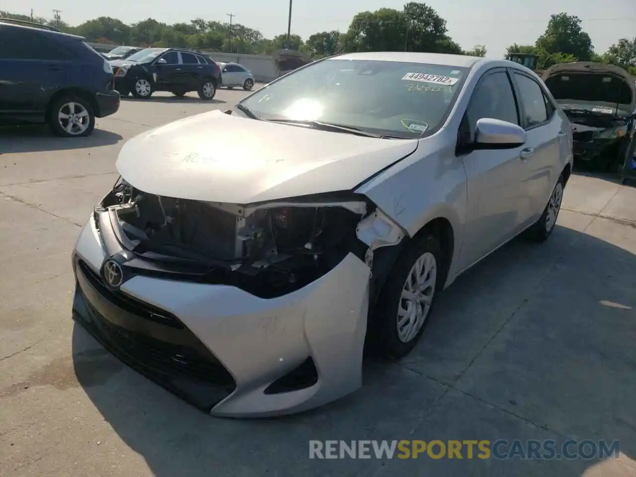 2 Photograph of a damaged car 5YFBURHE6KP868224 TOYOTA COROLLA 2019