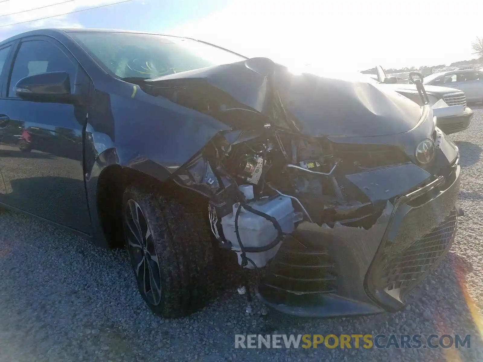 9 Photograph of a damaged car 5YFBURHE6KP868370 TOYOTA COROLLA 2019