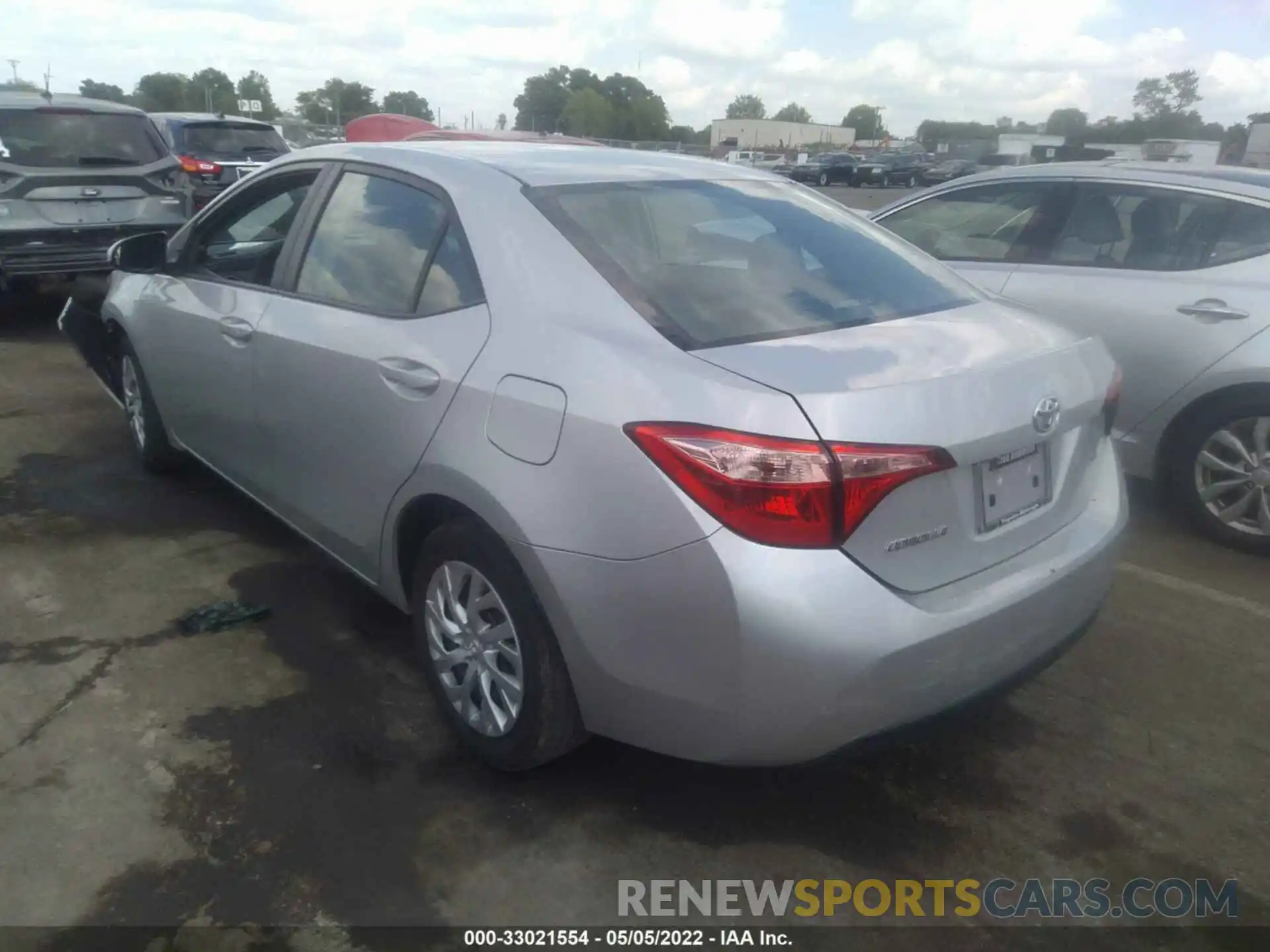 3 Photograph of a damaged car 5YFBURHE6KP869941 TOYOTA COROLLA 2019