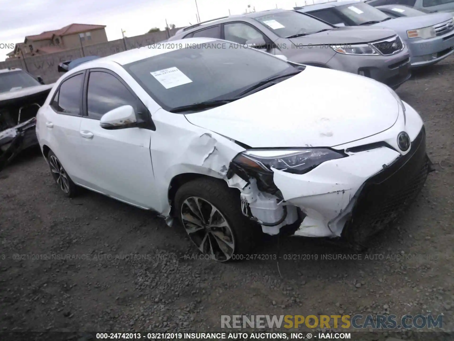 1 Photograph of a damaged car 5YFBURHE6KP870443 TOYOTA COROLLA 2019