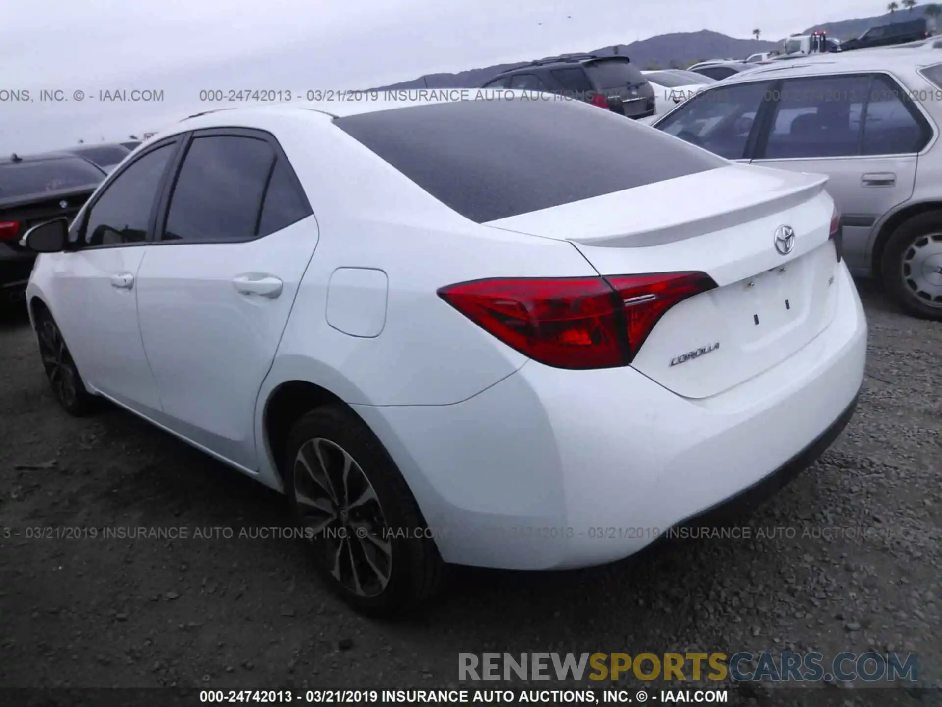 3 Photograph of a damaged car 5YFBURHE6KP870443 TOYOTA COROLLA 2019