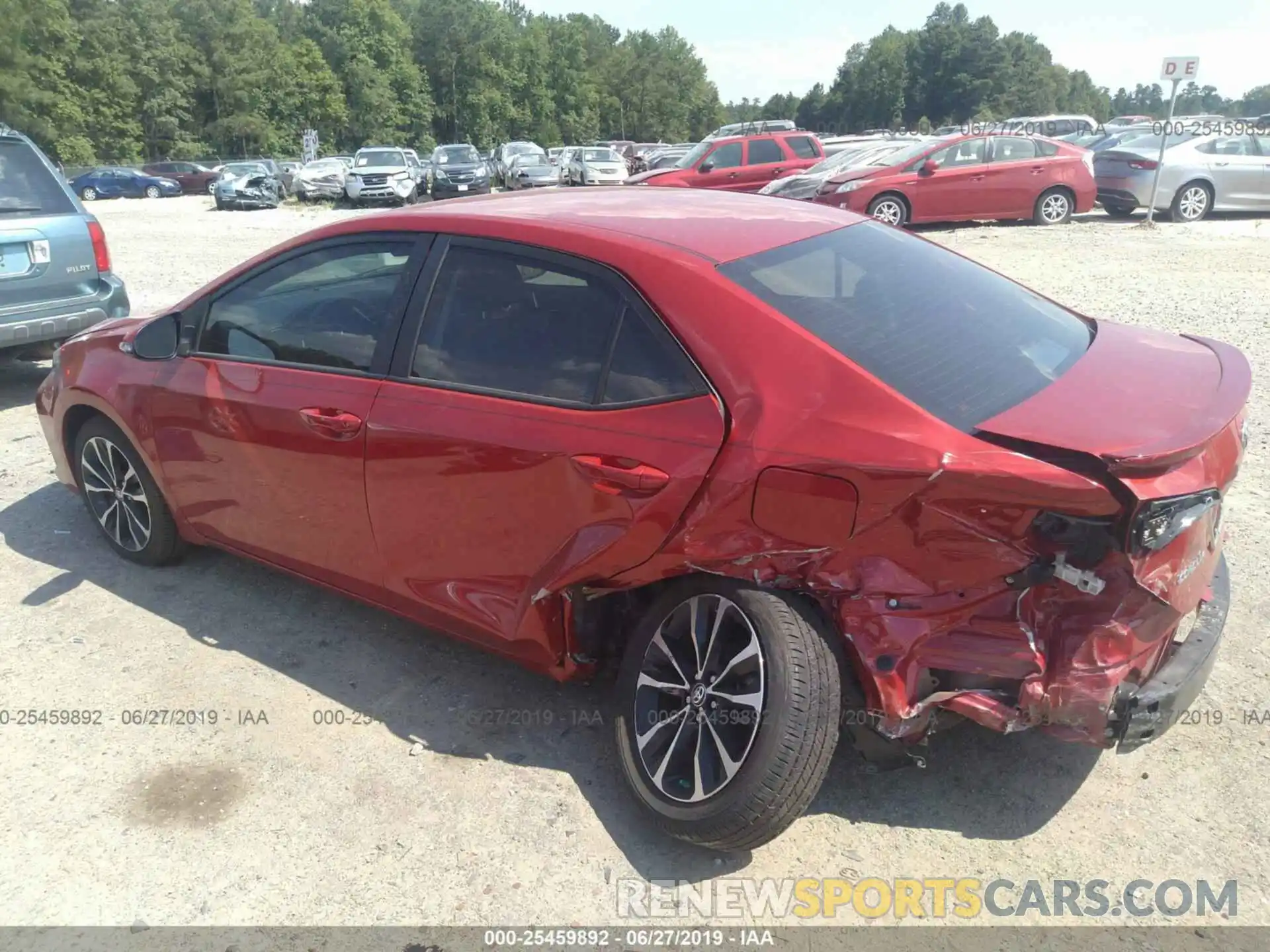 3 Photograph of a damaged car 5YFBURHE6KP871334 TOYOTA COROLLA 2019