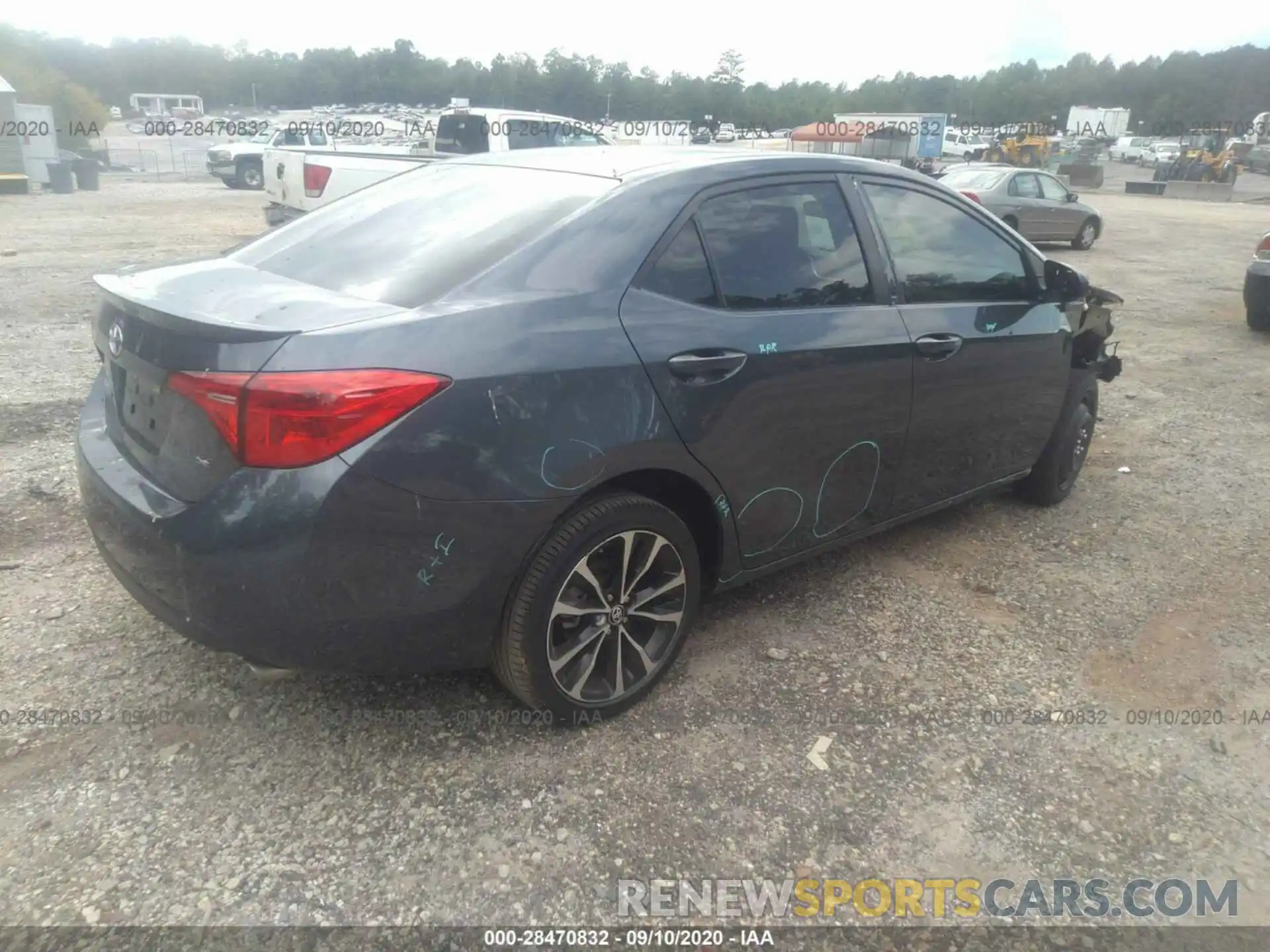 4 Photograph of a damaged car 5YFBURHE6KP871432 TOYOTA COROLLA 2019