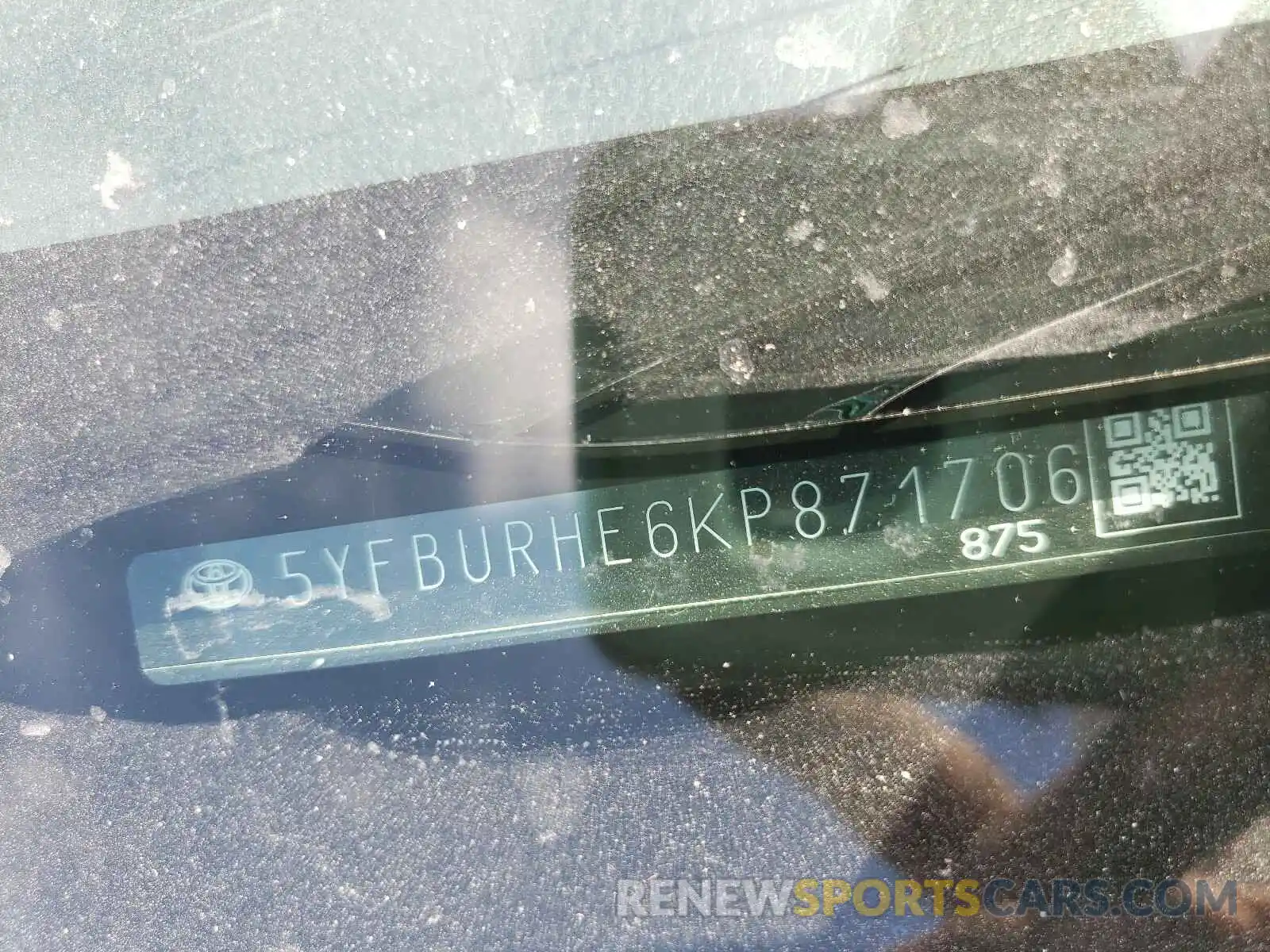 10 Photograph of a damaged car 5YFBURHE6KP871706 TOYOTA COROLLA 2019