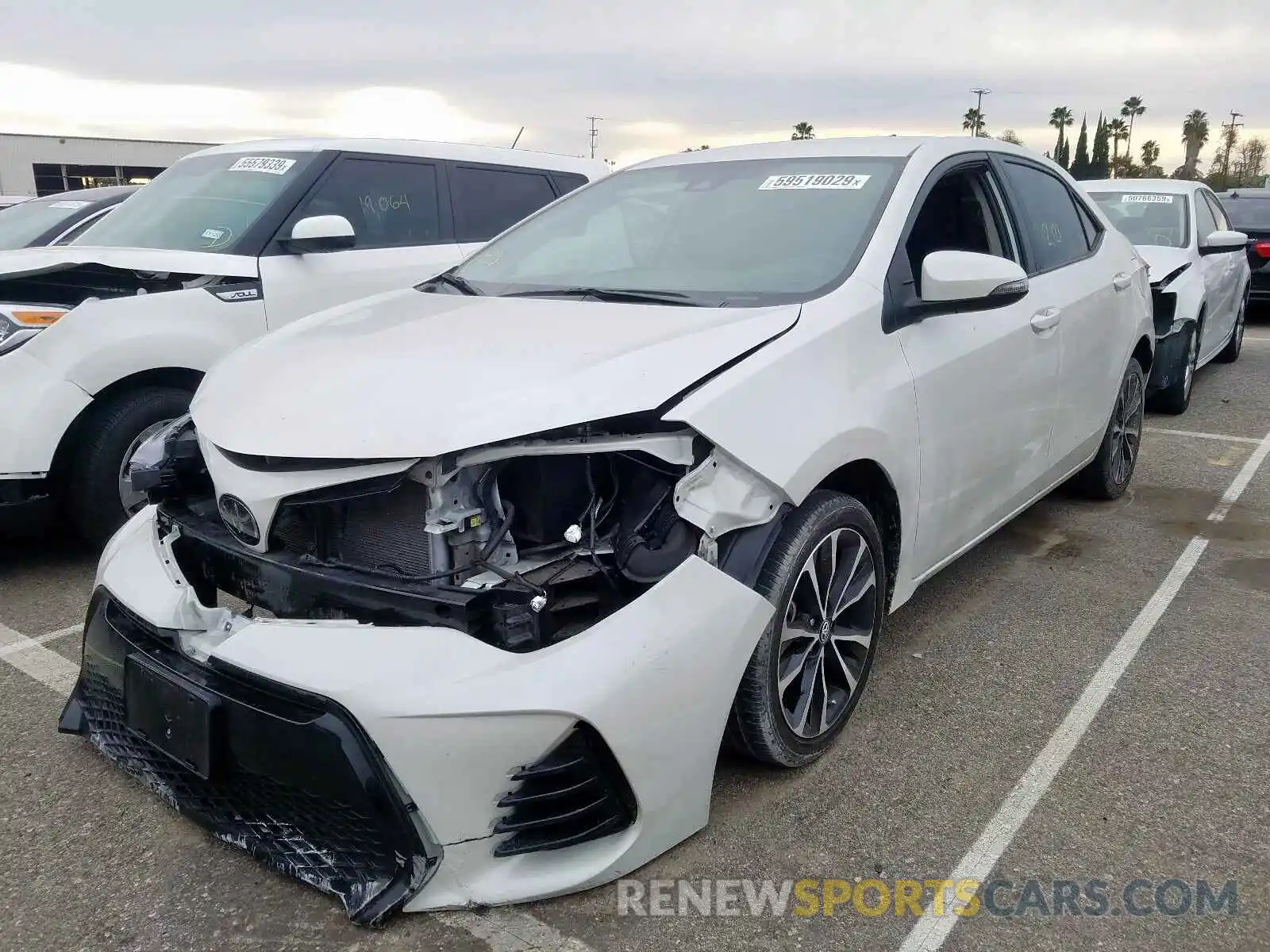 2 Photograph of a damaged car 5YFBURHE6KP871835 TOYOTA COROLLA 2019