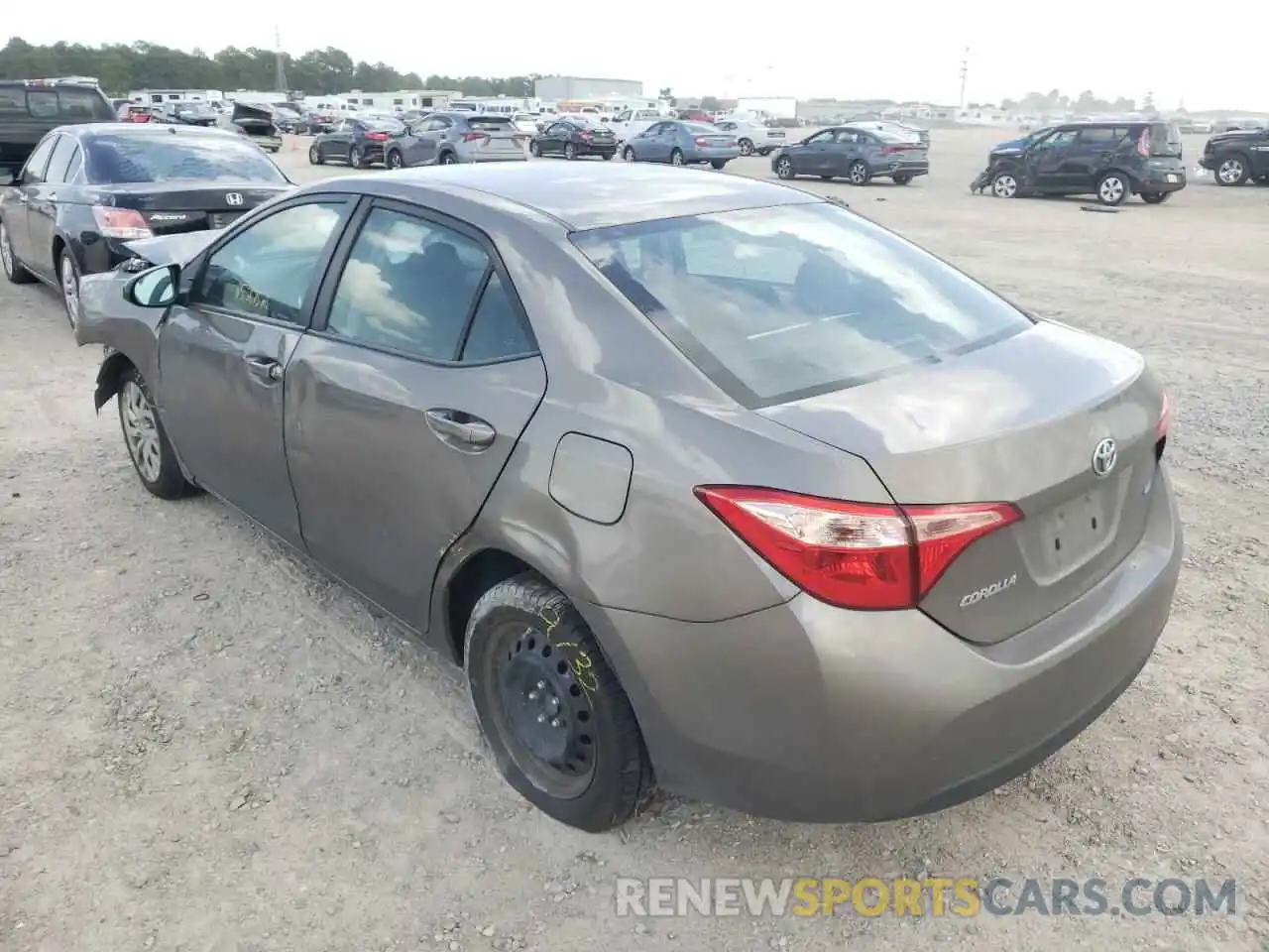 3 Photograph of a damaged car 5YFBURHE6KP871849 TOYOTA COROLLA 2019