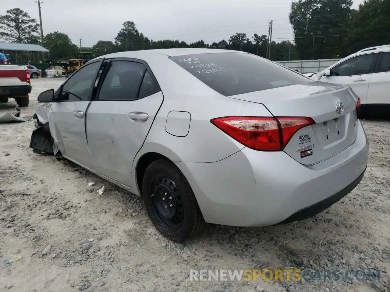 3 Photograph of a damaged car 5YFBURHE6KP871883 TOYOTA COROLLA 2019