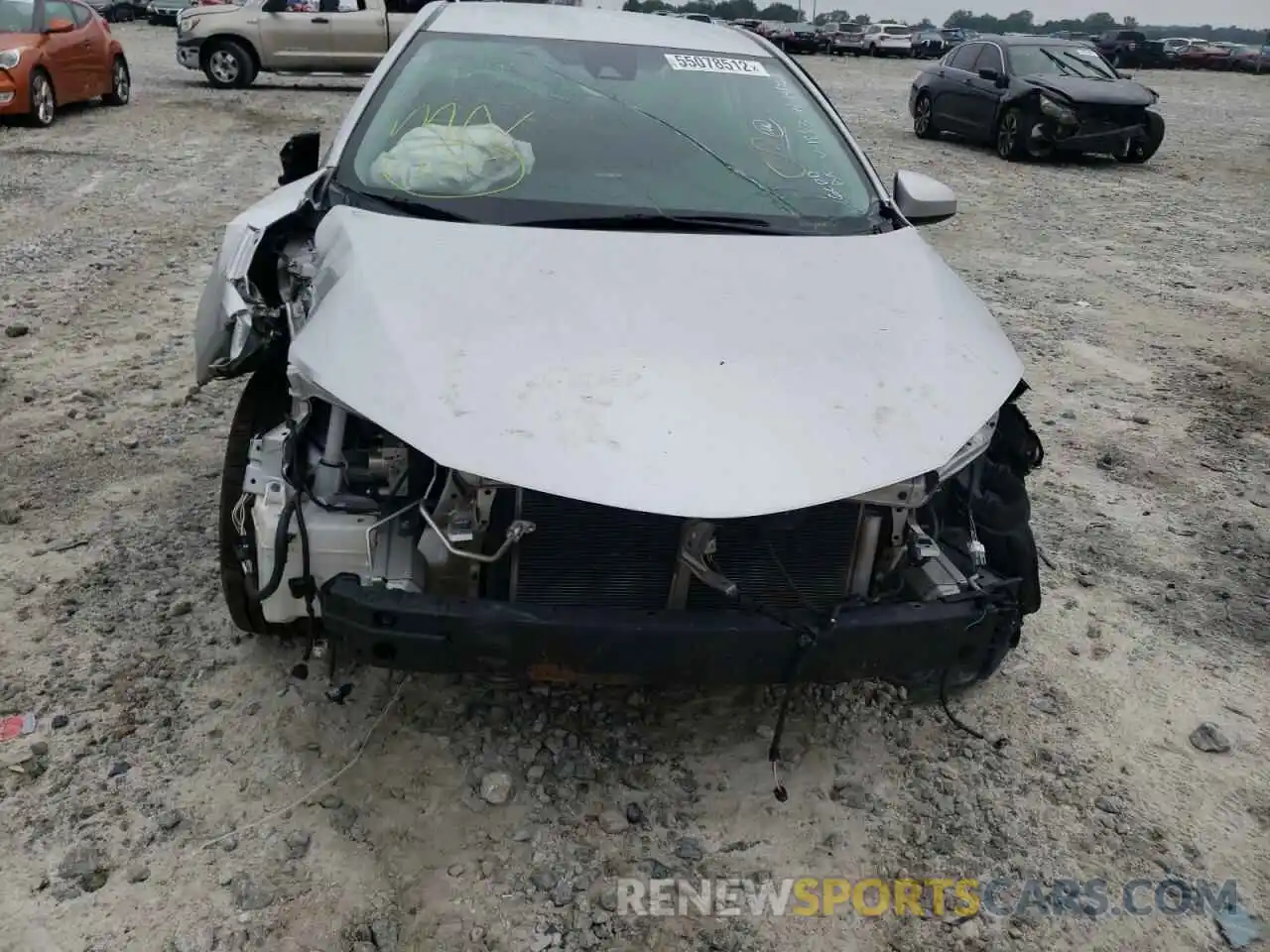 9 Photograph of a damaged car 5YFBURHE6KP871883 TOYOTA COROLLA 2019