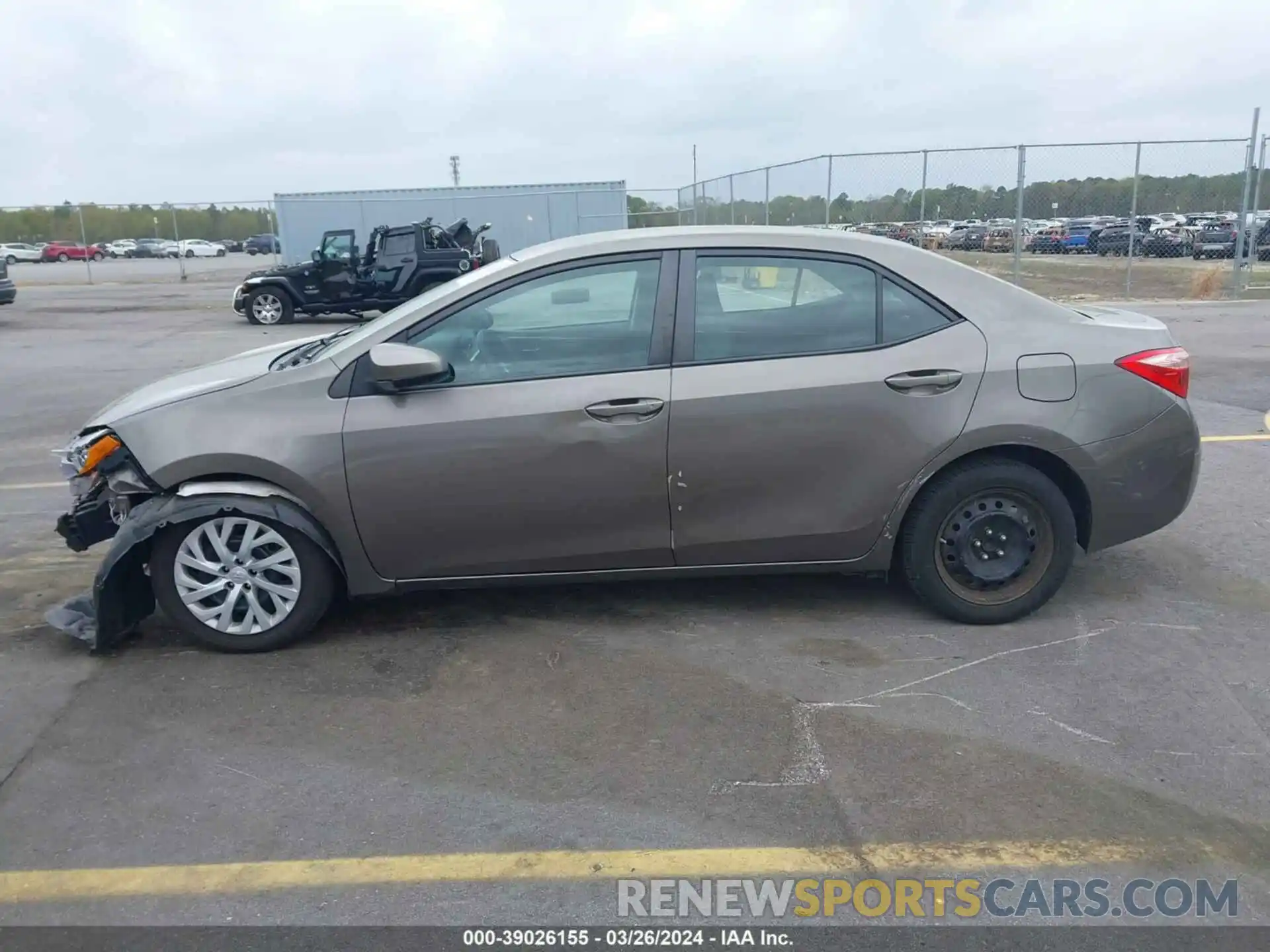 14 Photograph of a damaged car 5YFBURHE6KP872676 TOYOTA COROLLA 2019