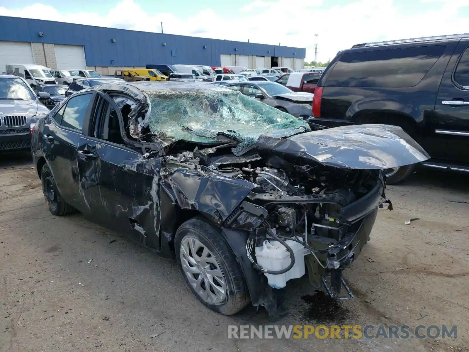 1 Photograph of a damaged car 5YFBURHE6KP872760 TOYOTA COROLLA 2019