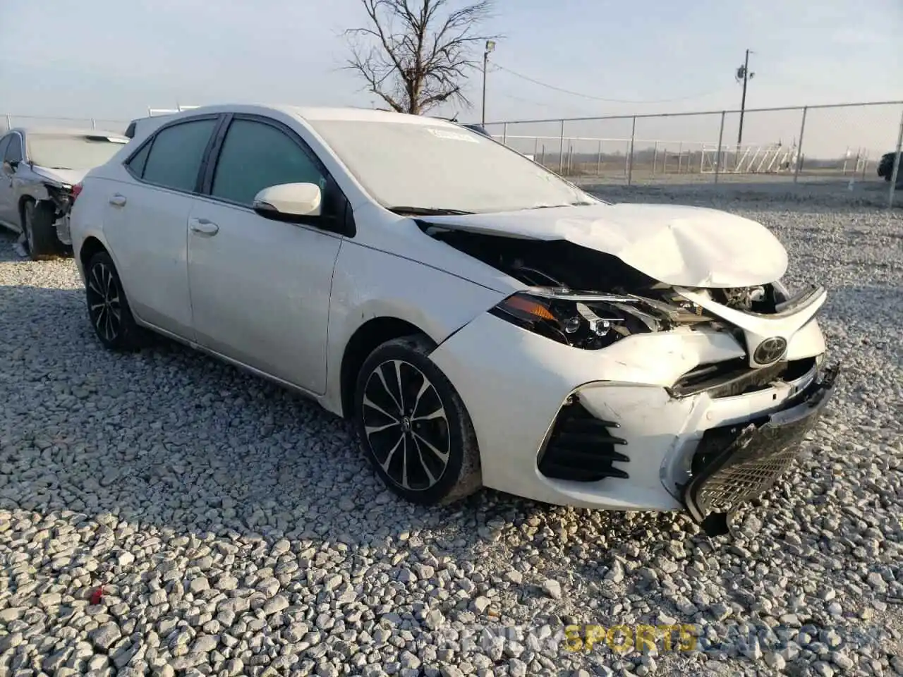 1 Photograph of a damaged car 5YFBURHE6KP872953 TOYOTA COROLLA 2019