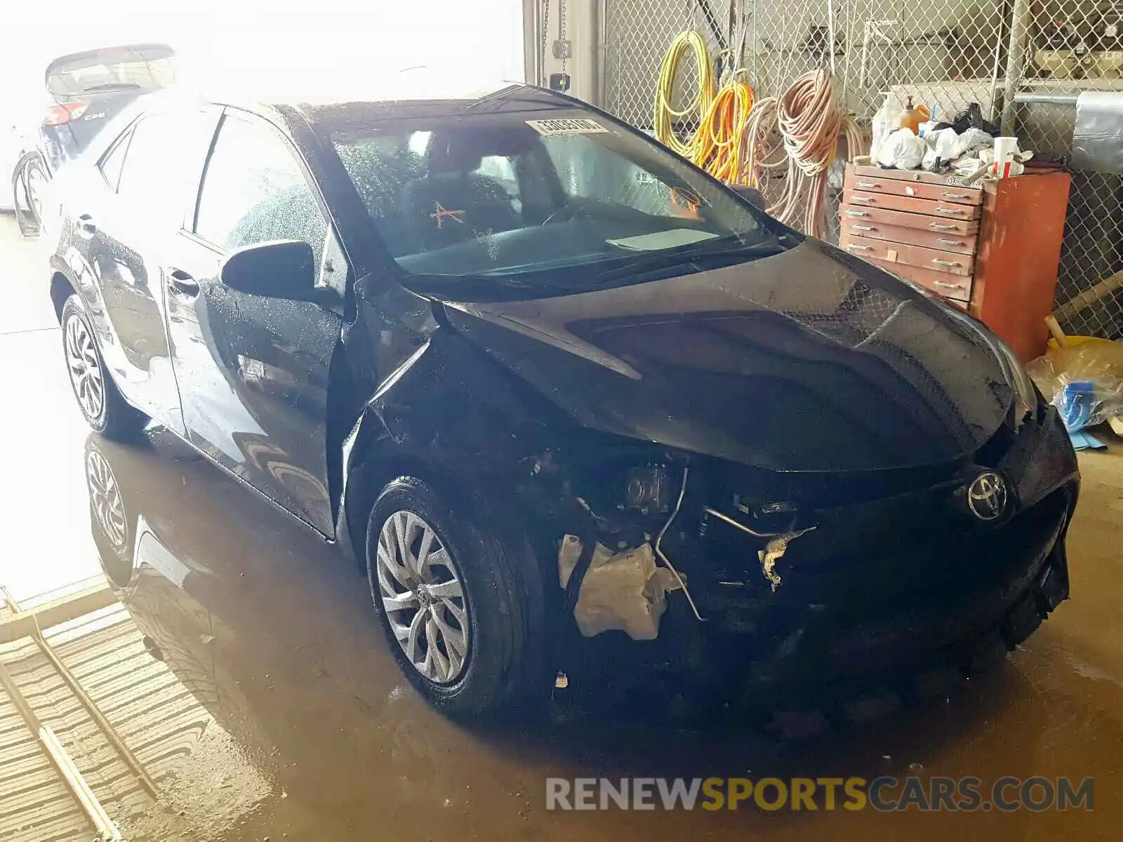 1 Photograph of a damaged car 5YFBURHE6KP873357 TOYOTA COROLLA 2019