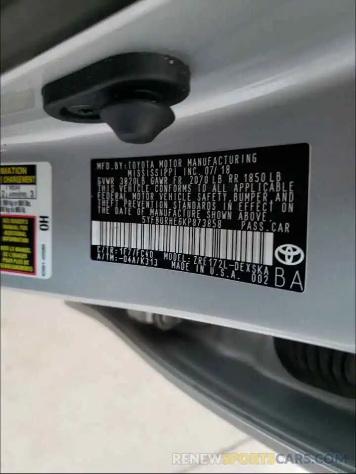 10 Photograph of a damaged car 5YFBURHE6KP873858 TOYOTA COROLLA 2019