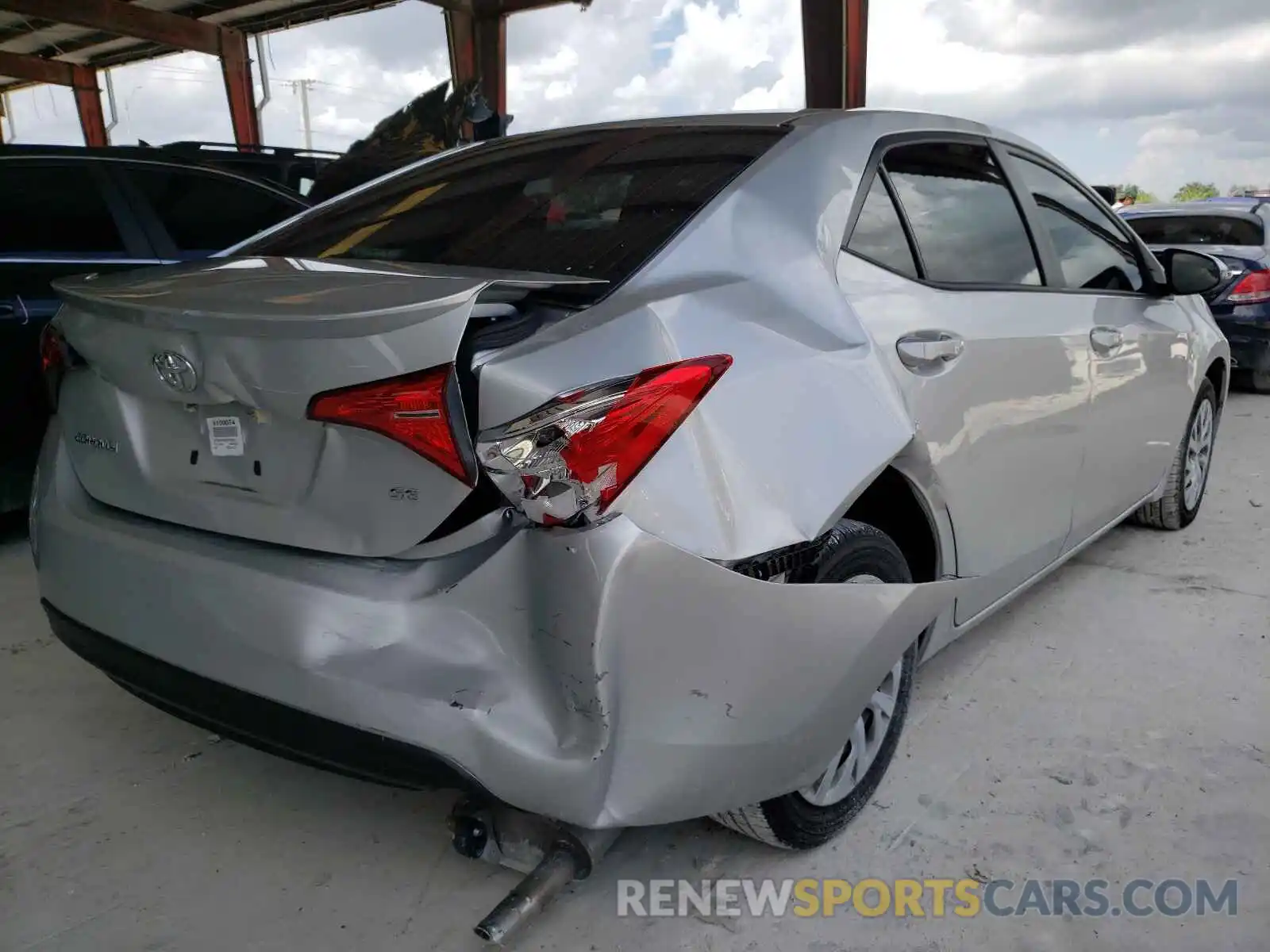 4 Photograph of a damaged car 5YFBURHE6KP873858 TOYOTA COROLLA 2019