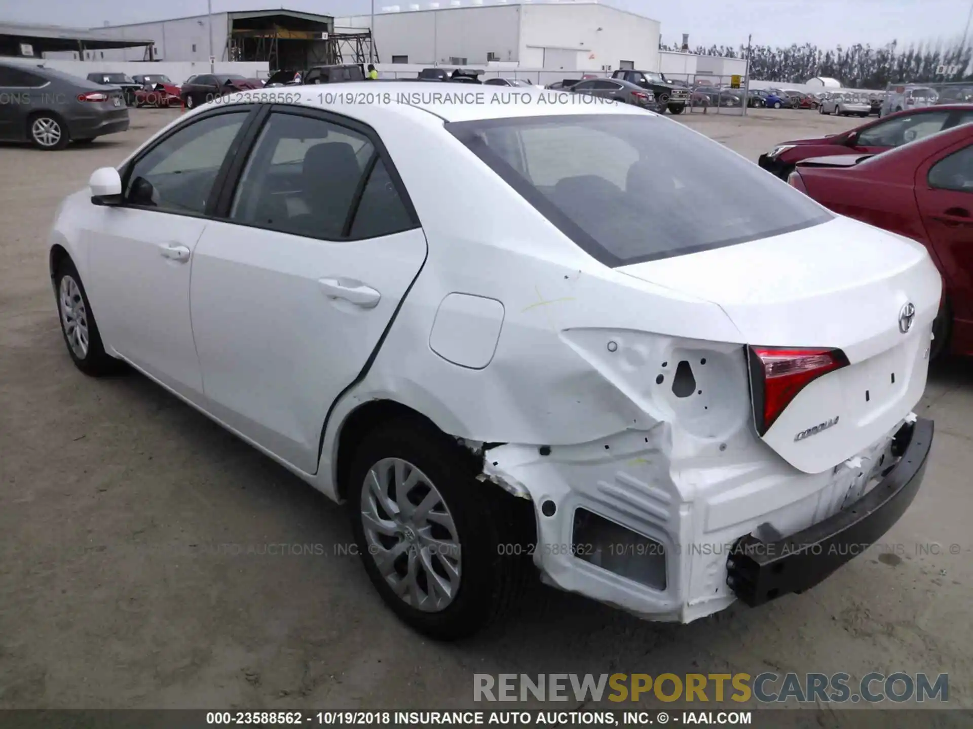 3 Фотография поврежденного автомобиля 5YFBURHE6KP874332 Toyota Corolla 2019