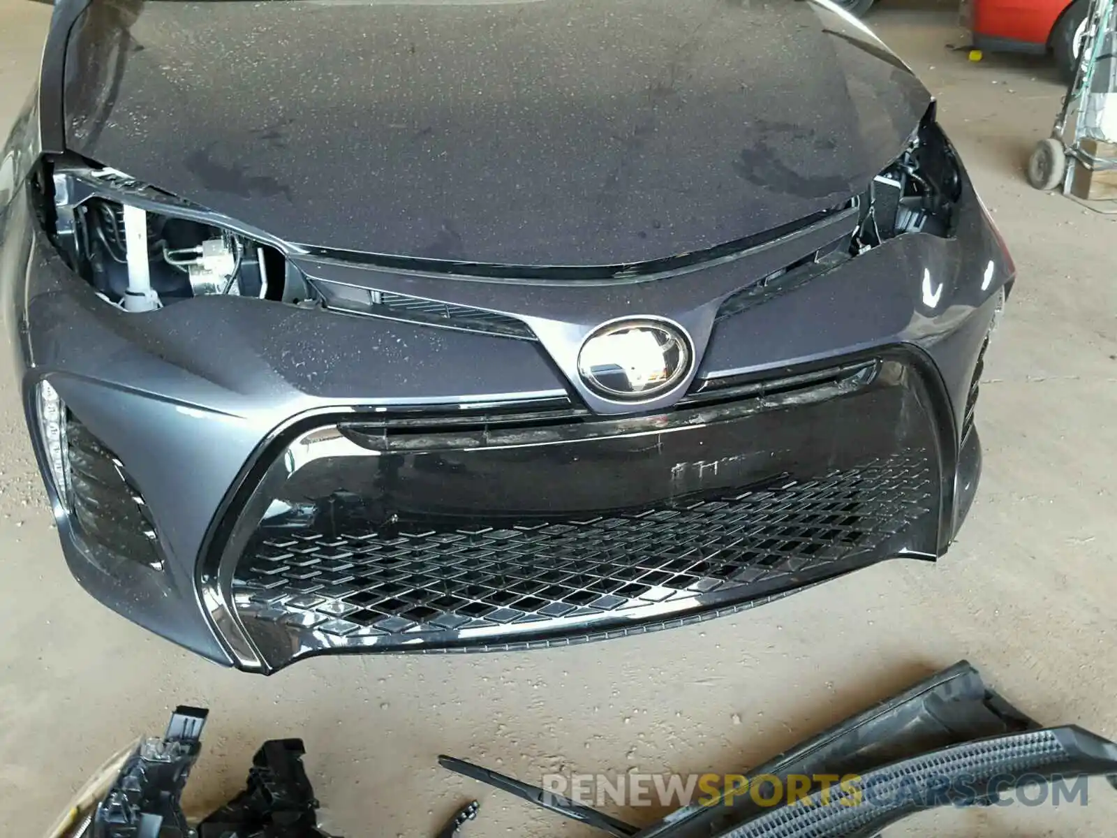 9 Photograph of a damaged car 5YFBURHE6KP874959 TOYOTA COROLLA 2019