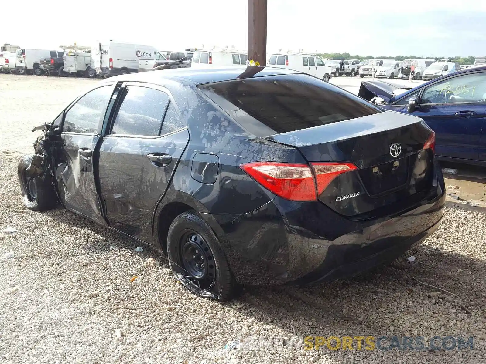 3 Photograph of a damaged car 5YFBURHE6KP875187 TOYOTA COROLLA 2019