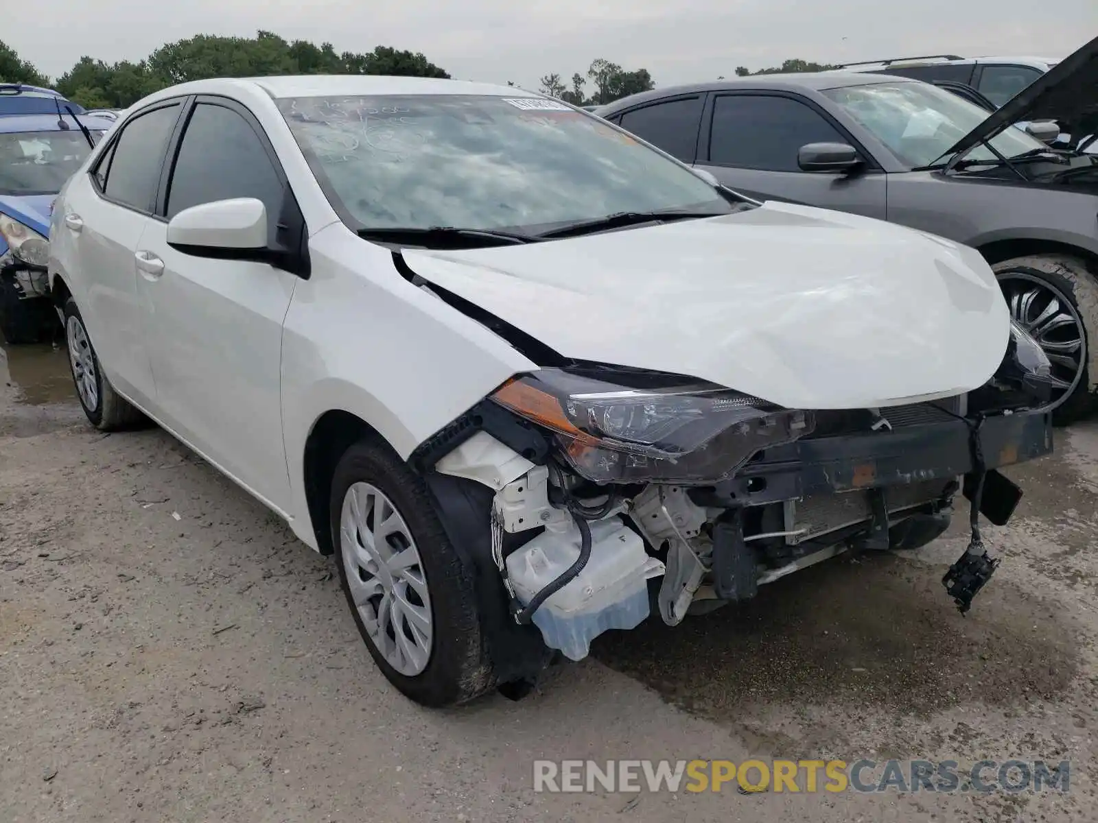 1 Photograph of a damaged car 5YFBURHE6KP875352 TOYOTA COROLLA 2019