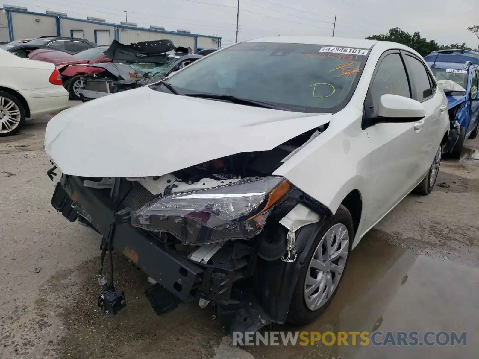 2 Photograph of a damaged car 5YFBURHE6KP875352 TOYOTA COROLLA 2019