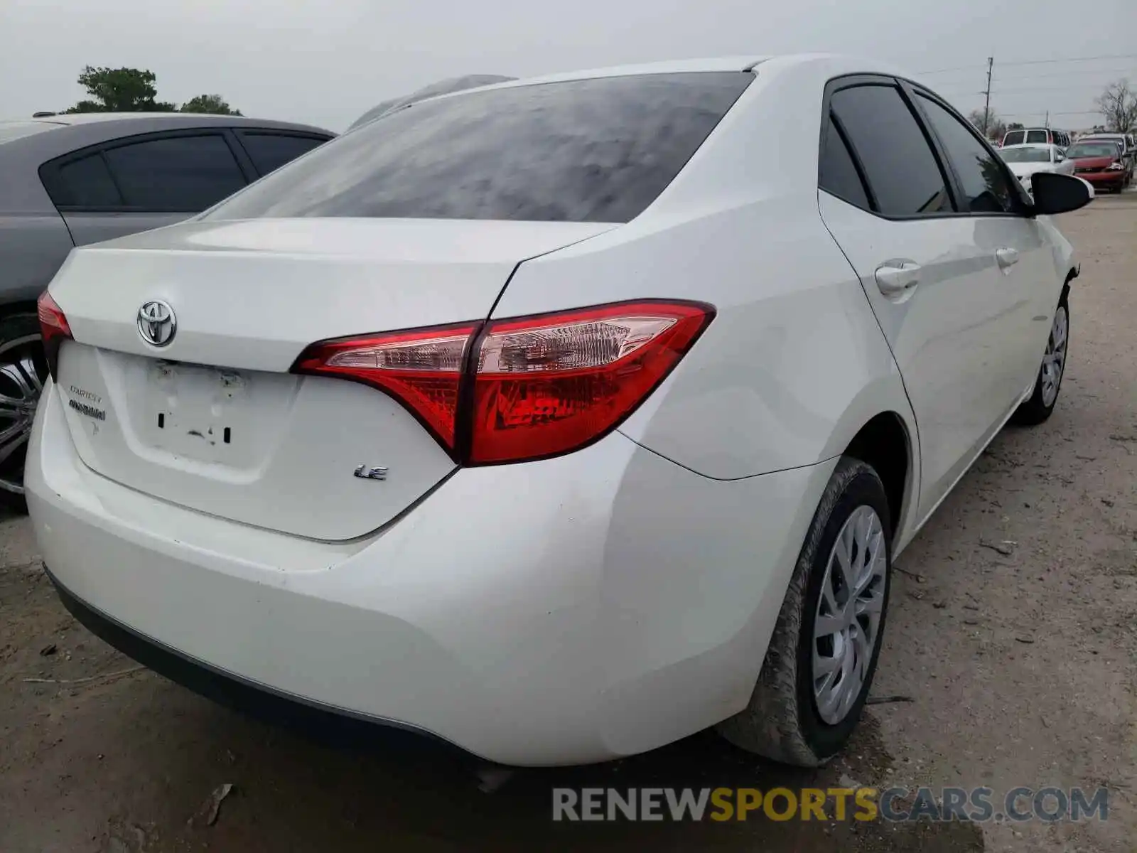 4 Photograph of a damaged car 5YFBURHE6KP875352 TOYOTA COROLLA 2019