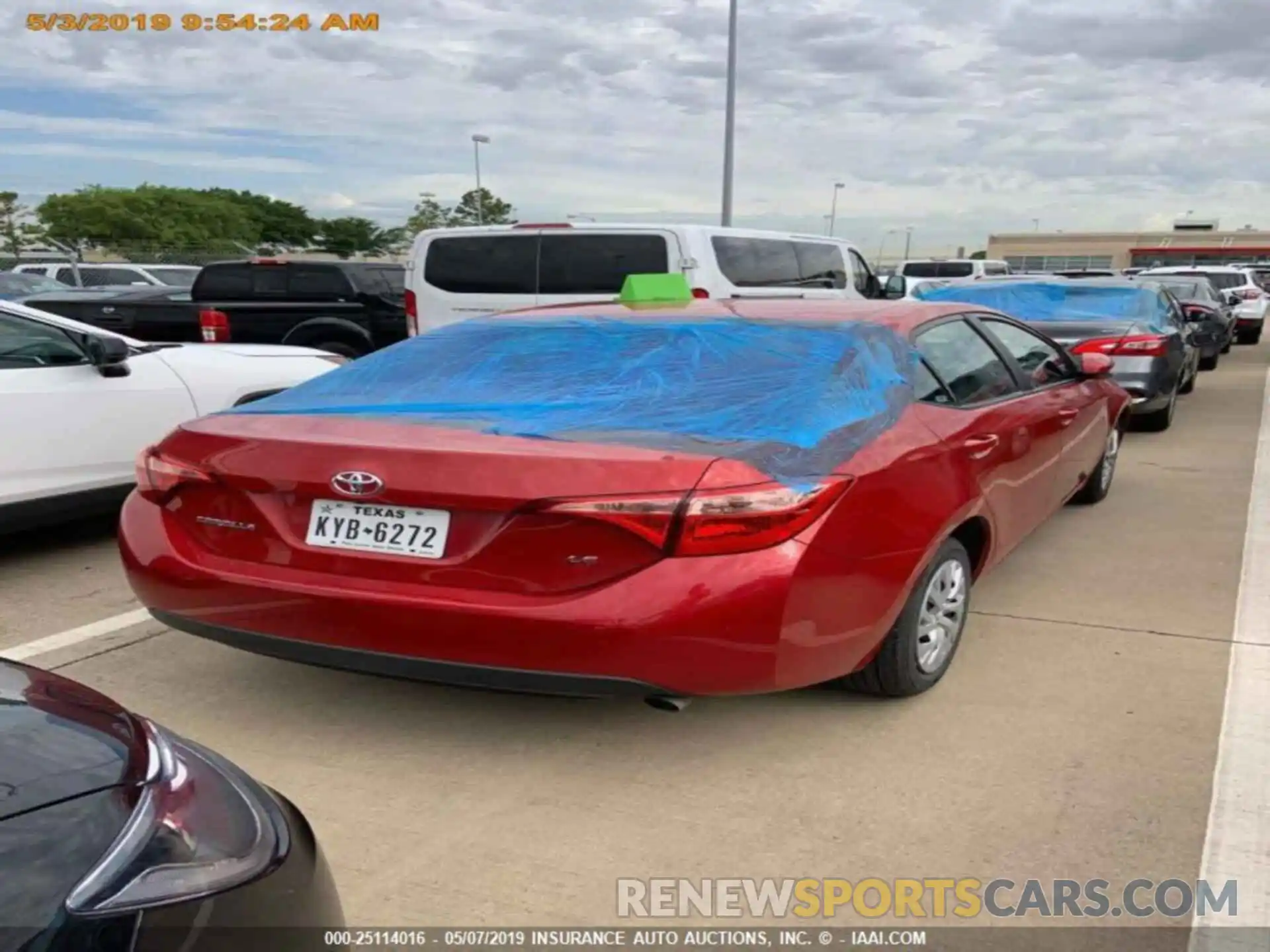 16 Photograph of a damaged car 5YFBURHE6KP875447 TOYOTA COROLLA 2019