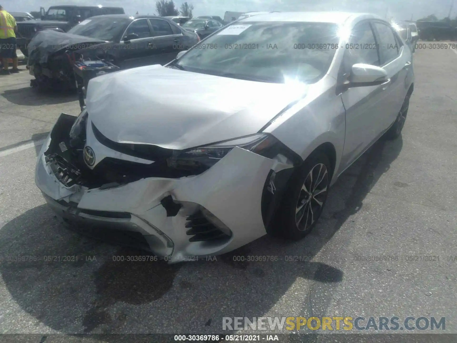 6 Photograph of a damaged car 5YFBURHE6KP875786 TOYOTA COROLLA 2019