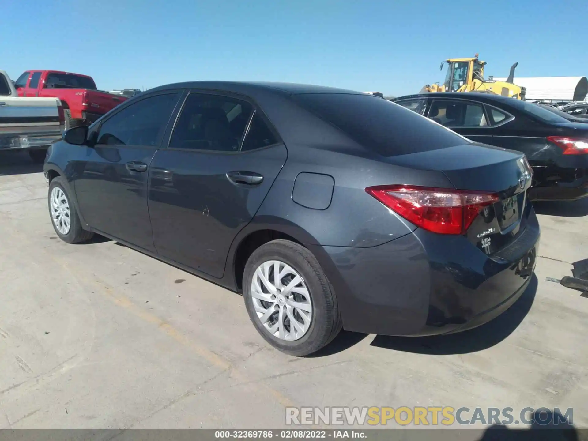 3 Photograph of a damaged car 5YFBURHE6KP877246 TOYOTA COROLLA 2019