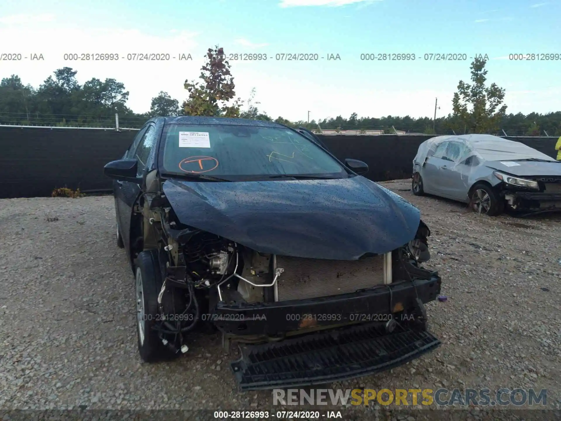 6 Photograph of a damaged car 5YFBURHE6KP877599 TOYOTA COROLLA 2019